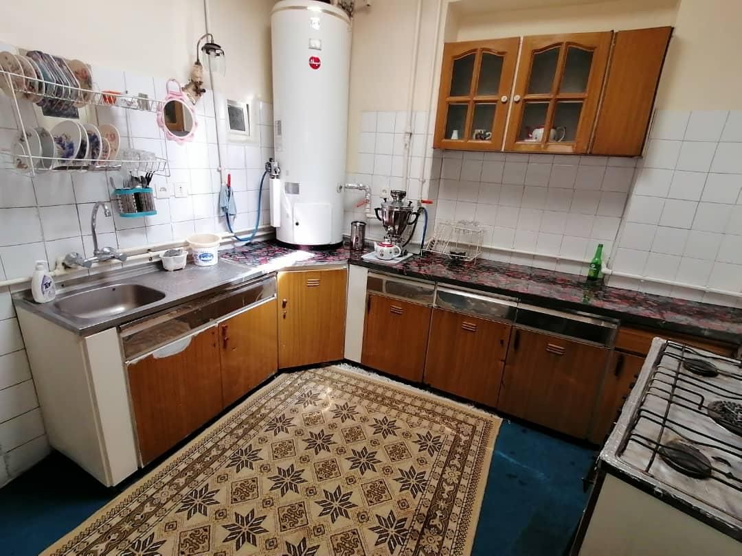 سوییت اجاره ای مسافری با پارکینگ مرکز شهر|اجارهٔ کوتاه‌مدت آپارتمان و سوئیت|اصفهان, پزوه|دیوار