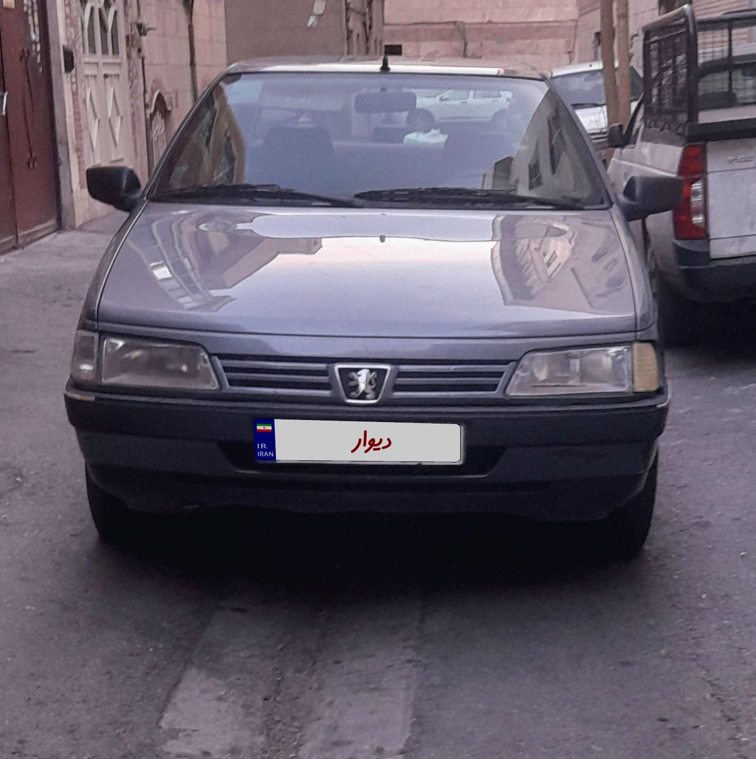 پژو 405 (GLX)، مدل ۹۴،کارکرد۹۲۰۰۰|خودرو سواری و وانت|تهران, خانی‌آباد|دیوار