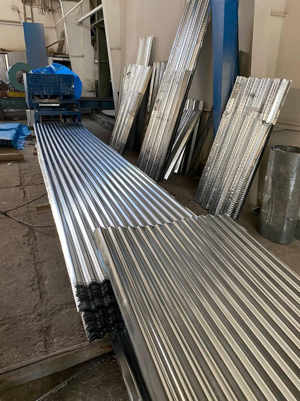 ورق رنگی کرکره قوطی اهن  پروفیل|عمده‌فروشی|مشهد, نوید|دیوار