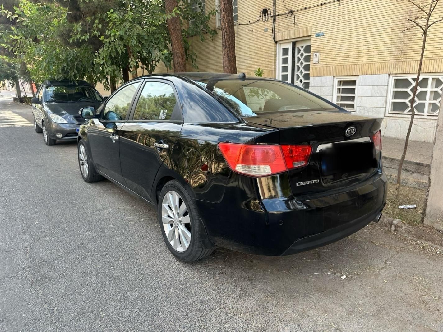 کیا سراتو اتوماتیک 2000cc، مدل ۲۰۱۱|خودرو سواری و وانت|یزد, |دیوار