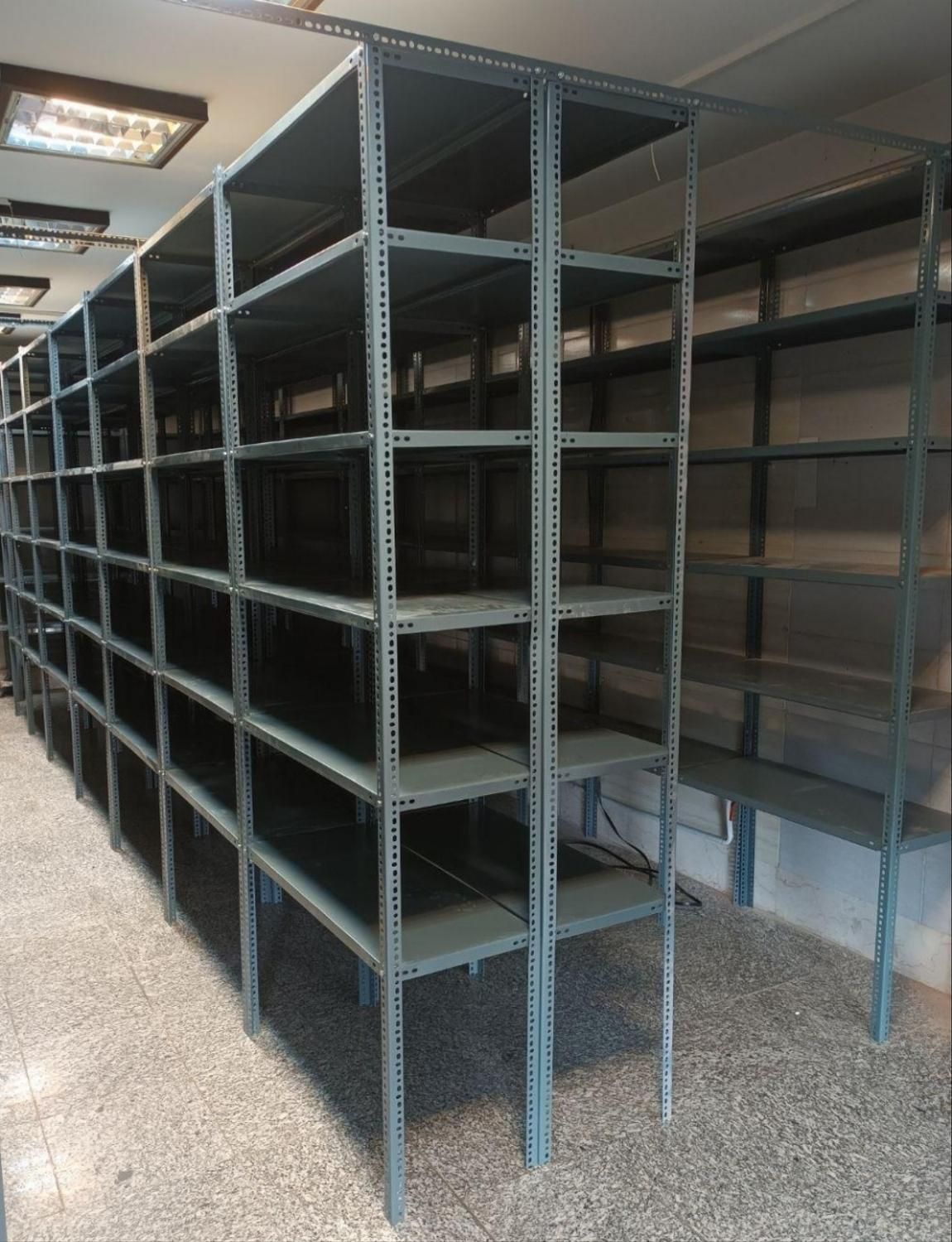 فروش قفسه انباری قفسه سوپری درحدنو قفسه فلزی|فروشگاه و مغازه|تهران, خزانه|دیوار