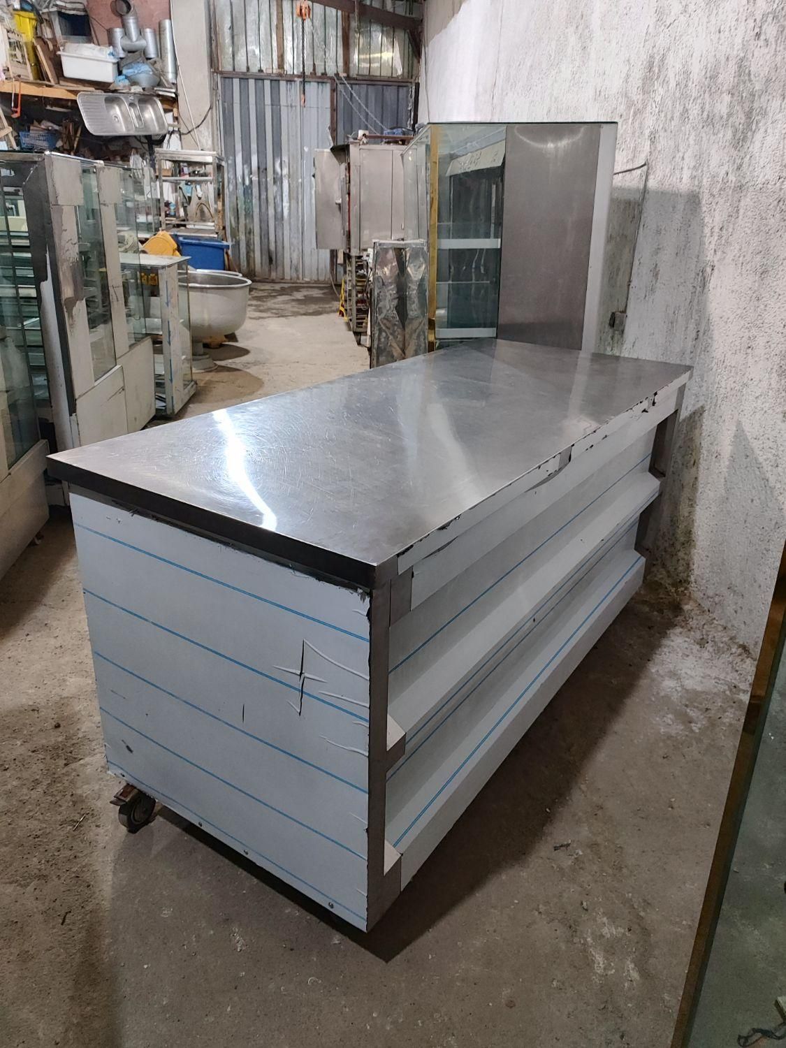 فریزر میز کاری قنادی کافه رستوران قصابی بستنی|فروشگاه و مغازه|تهران, هفده شهریور|دیوار