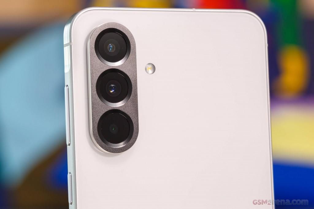 Samsung A56 نقد و اقساط|موبایل|مشهد, عامل|دیوار