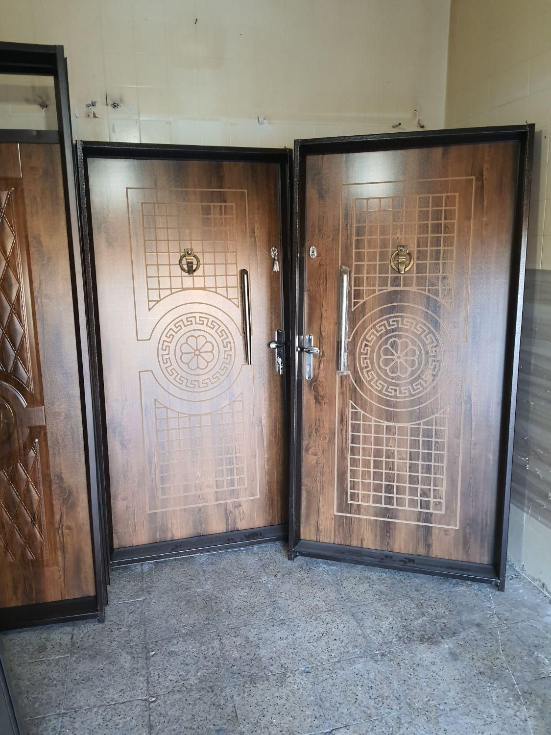 درب اتاق و ورودی طرح ضدسرقت|مصالح و تجهیزات ساختمان|تبریز, |دیوار