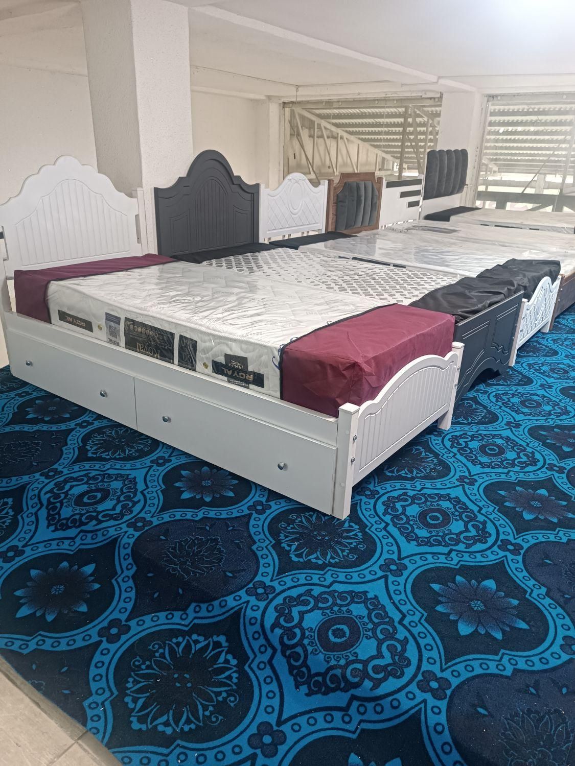 تخت یکنفره دونفره شرکتی|تخت و سرویس خواب|رشت, استقامت ۱|دیوار