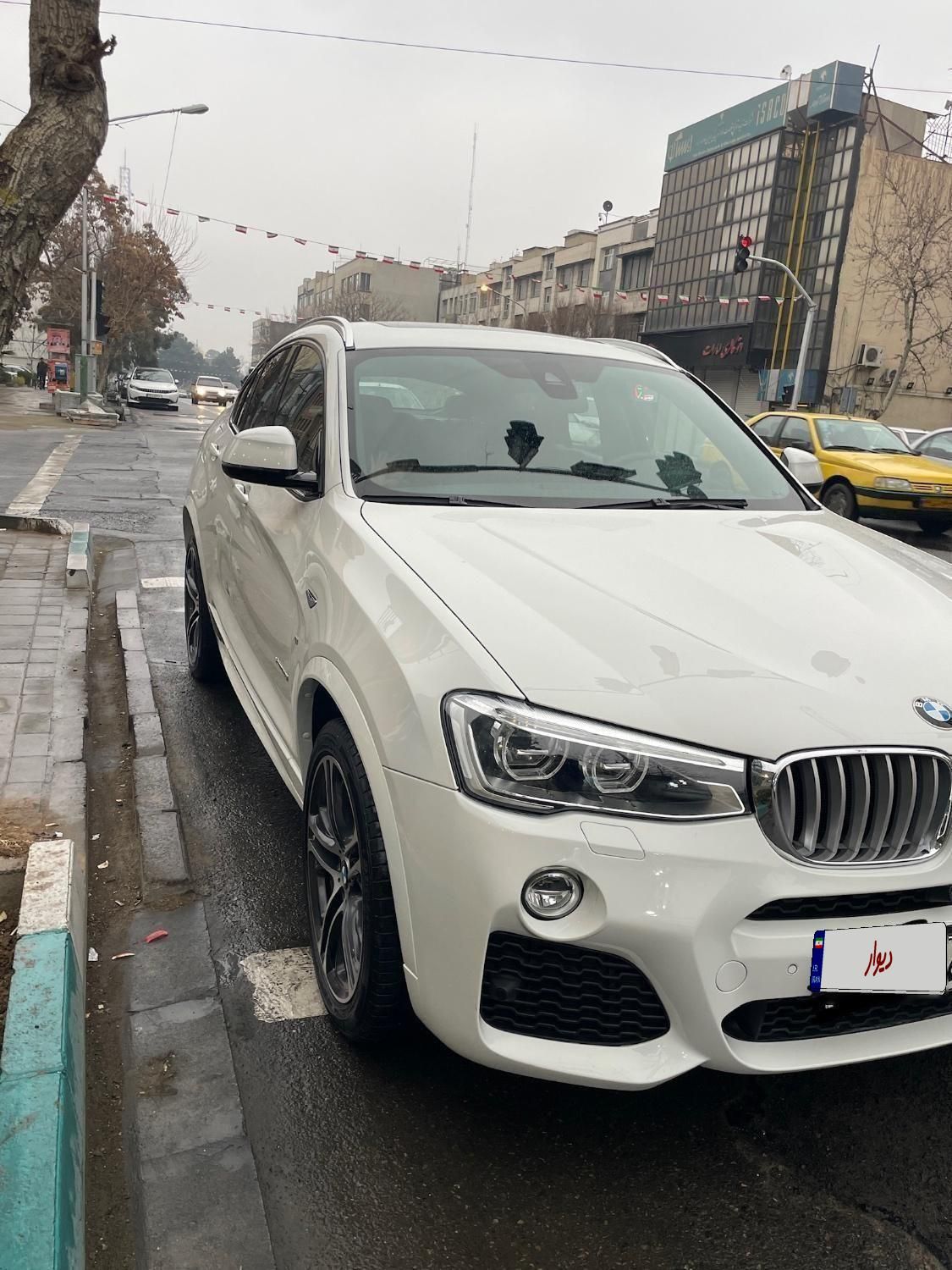بی‌ام‌و X4 28i، مدل ۲۰۱۵|خودرو سواری و وانت|تهران, عباس‌آباد|دیوار