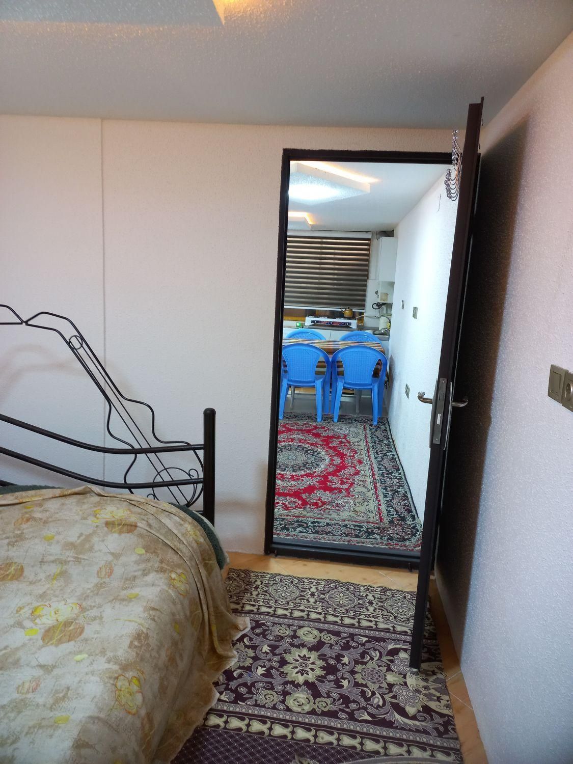 سوییت دربست با پارکینگ خیابان عرفان رشت|اجارهٔ کوتاه‌مدت آپارتمان و سوئیت|رشت, کوی عرفان|دیوار