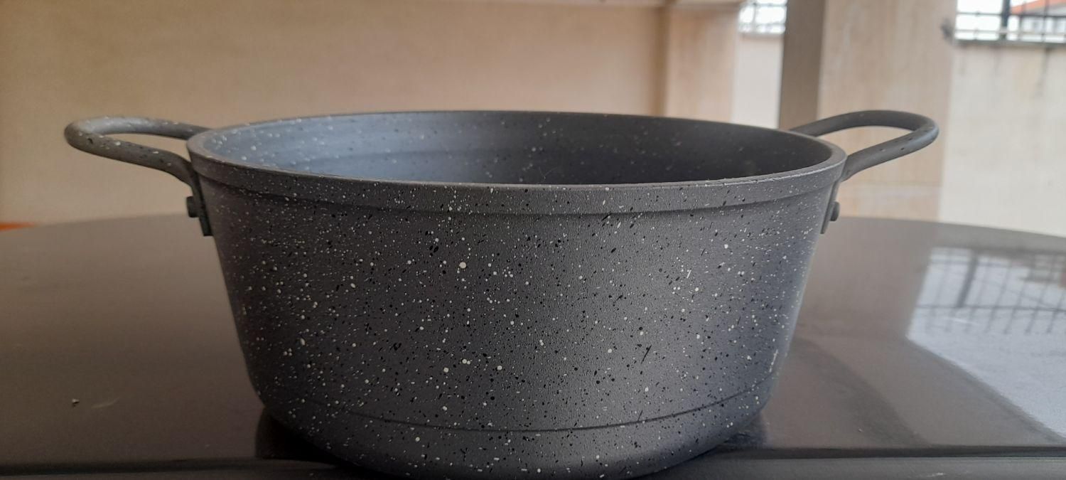 بازسازی ظروف تفلون وسفیدکاری مس در بلوار باهنر|خدمات پیشه و مهارت|رشت, باهنر|دیوار