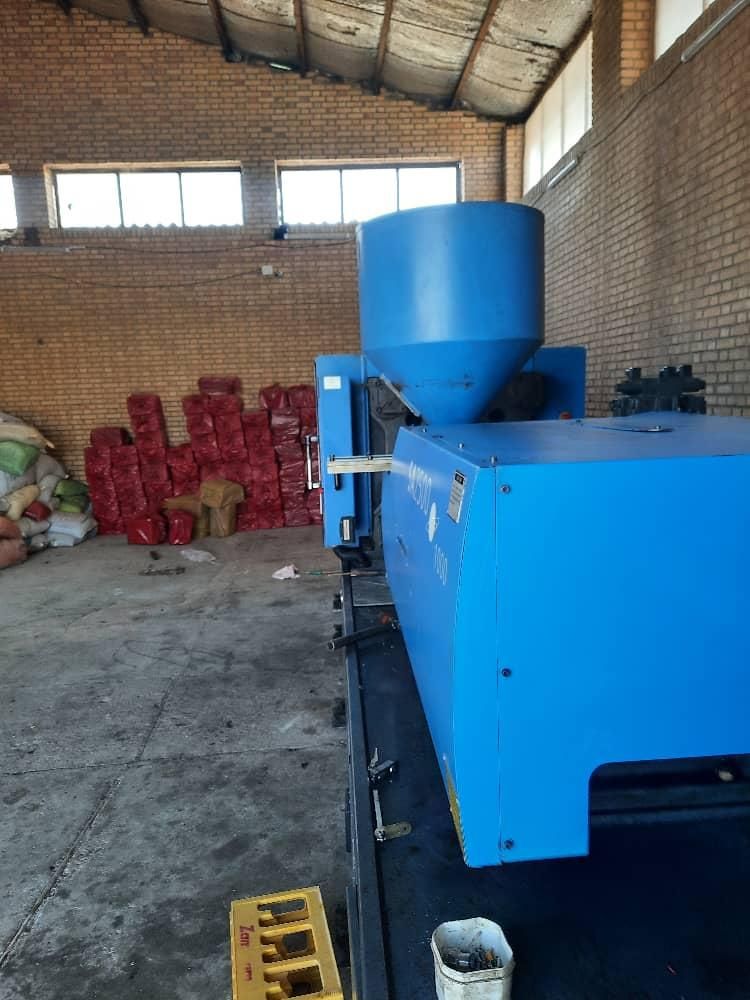 دستگاه تزریق پلاستیک(خریدوفروش)|ماشین‌آلات صنعتی|شیراز, وزیرآباد|دیوار