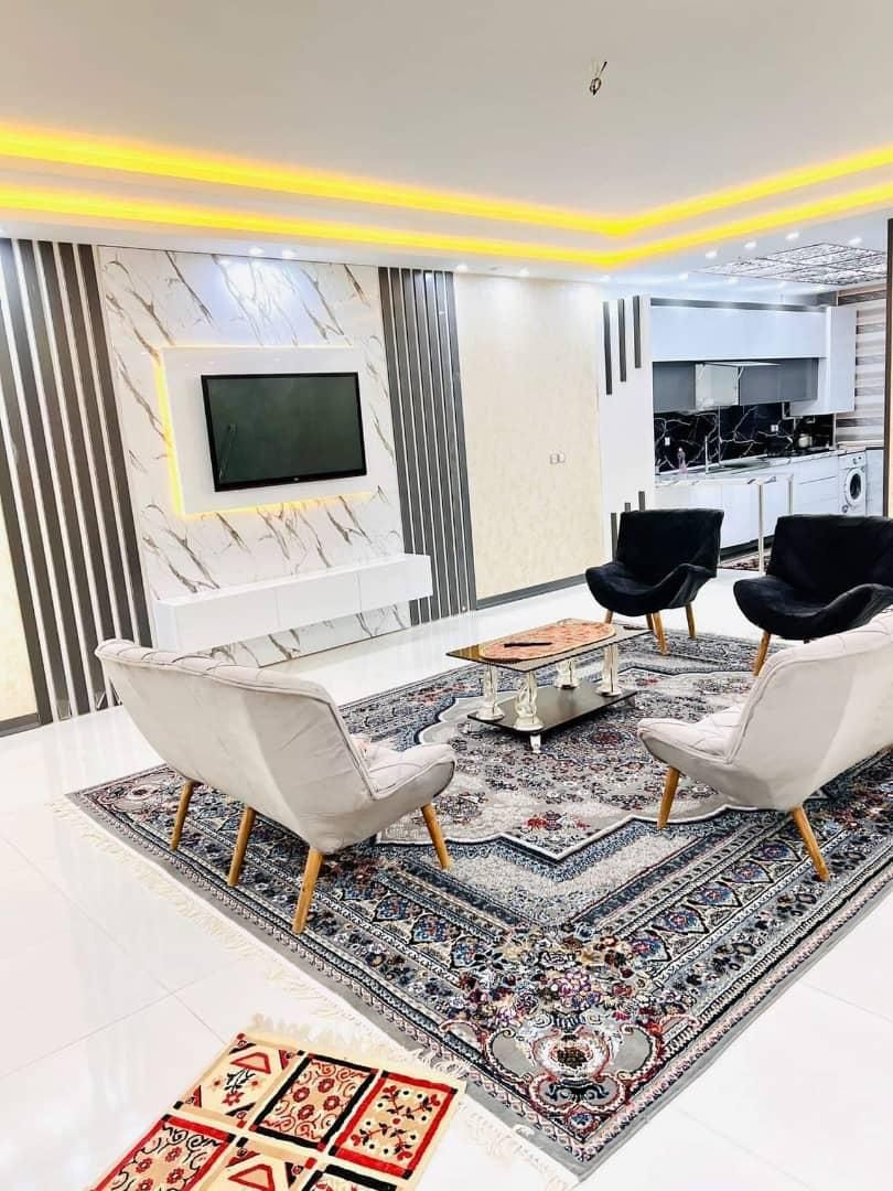 سوییت اپارتمان مبله شیک و نوساز،دربست،پارکینگدار|اجارهٔ کوتاهمدت آپارتمان و سوئیت|یزد, |دیوار