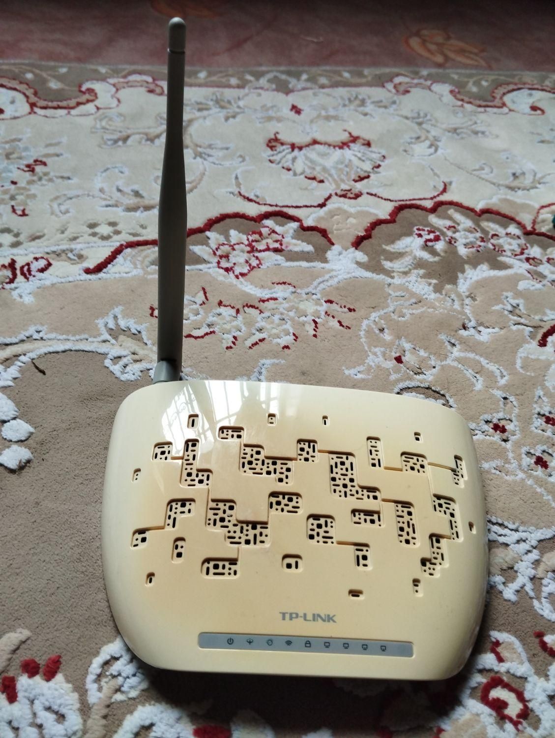 مودم و روتر TP-LINKADSL2+ ROUter|مودم و تجهیزات شبکه|بندر انزلی, چهارفریضه|دیوار