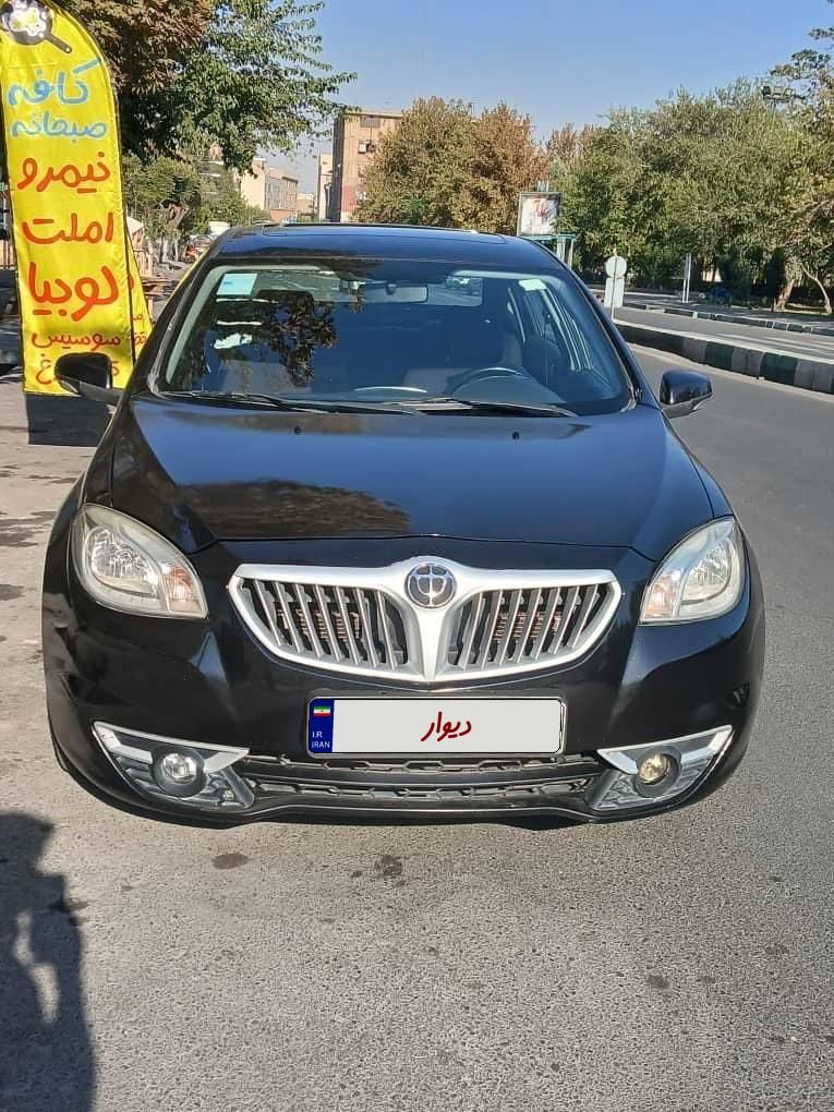 برلیانس H330 اتوماتیک 1650cc، مدل ۱۳۹۷|سواری و وانت|تهران, شهرک نفت (منطقه ۵)|دیوار