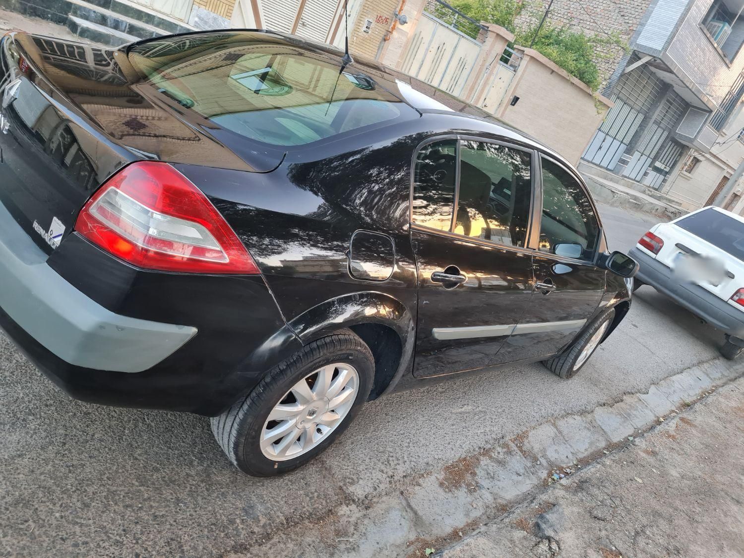 رنو مگان مونتاژ 2000cc، مدل ۱۳۸۸|خودرو سواری و وانت|زاهدان, |دیوار