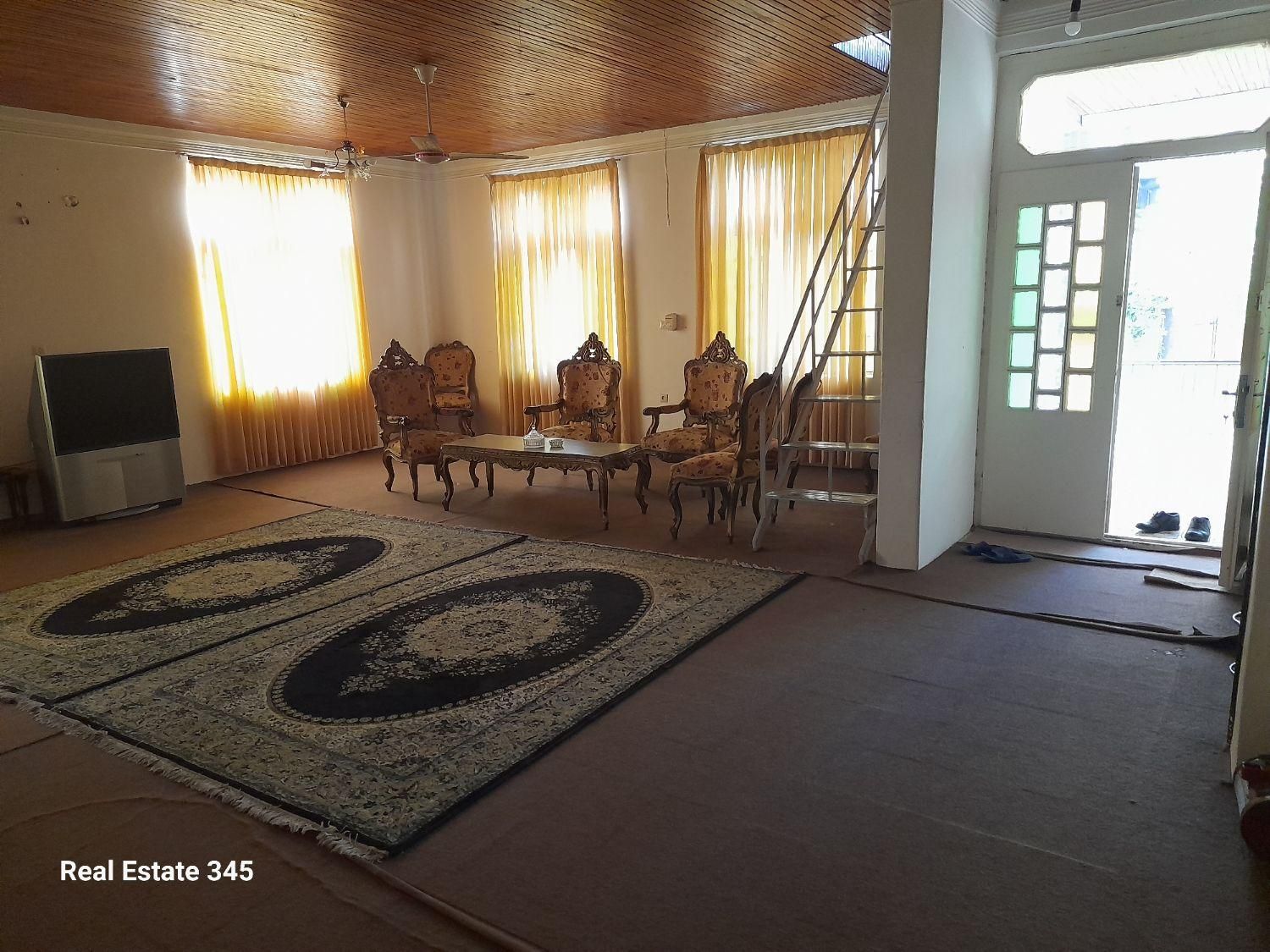 اجاره خانه ویلایی ۲۰۰متری/۱۰۰۰متر زمین/ نخست وزیری|اجارهٔ خانه و ویلا|بابلسر, |دیوار