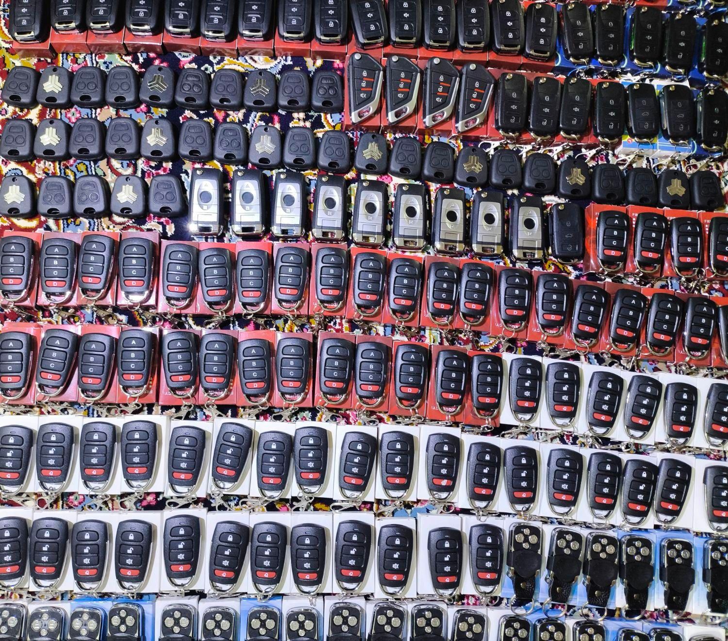 ریموت سرا ( کرکره / دزدگیر / درب پارکینگ )|مصالح و تجهیزات ساختمان|سنندج, |دیوار