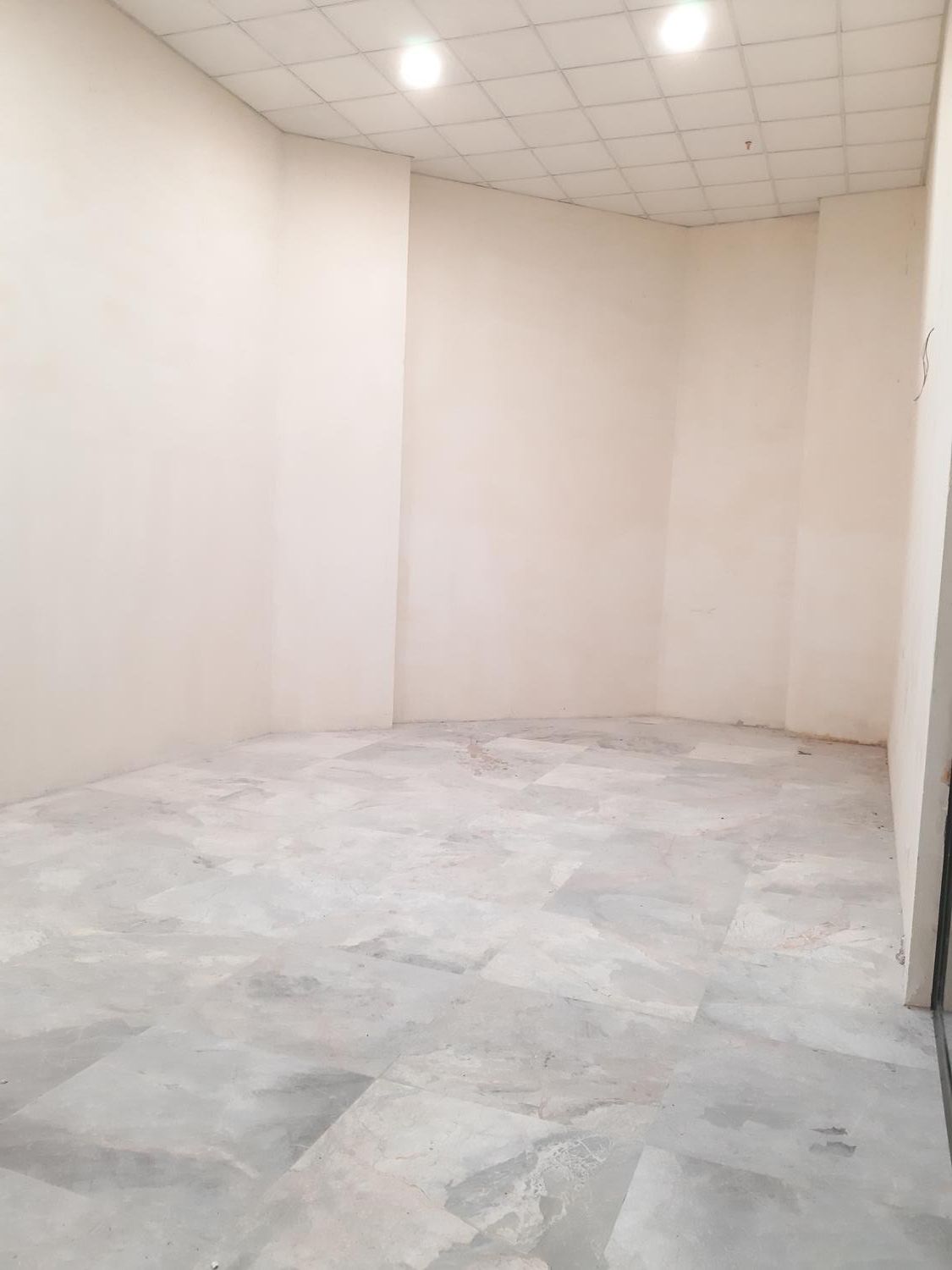 فروش اقساطی مغازه 66 متری در طبقه اول رونیکا مال|فروش مغازه و غرفه|تهران, حسین‌آباد|دیوار