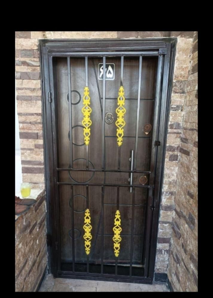 نرده حفاظ نما درب پنجره سایبان نبشی پله حفاظ بانکی|خدمات پیشه و مهارت|قشم, |دیوار