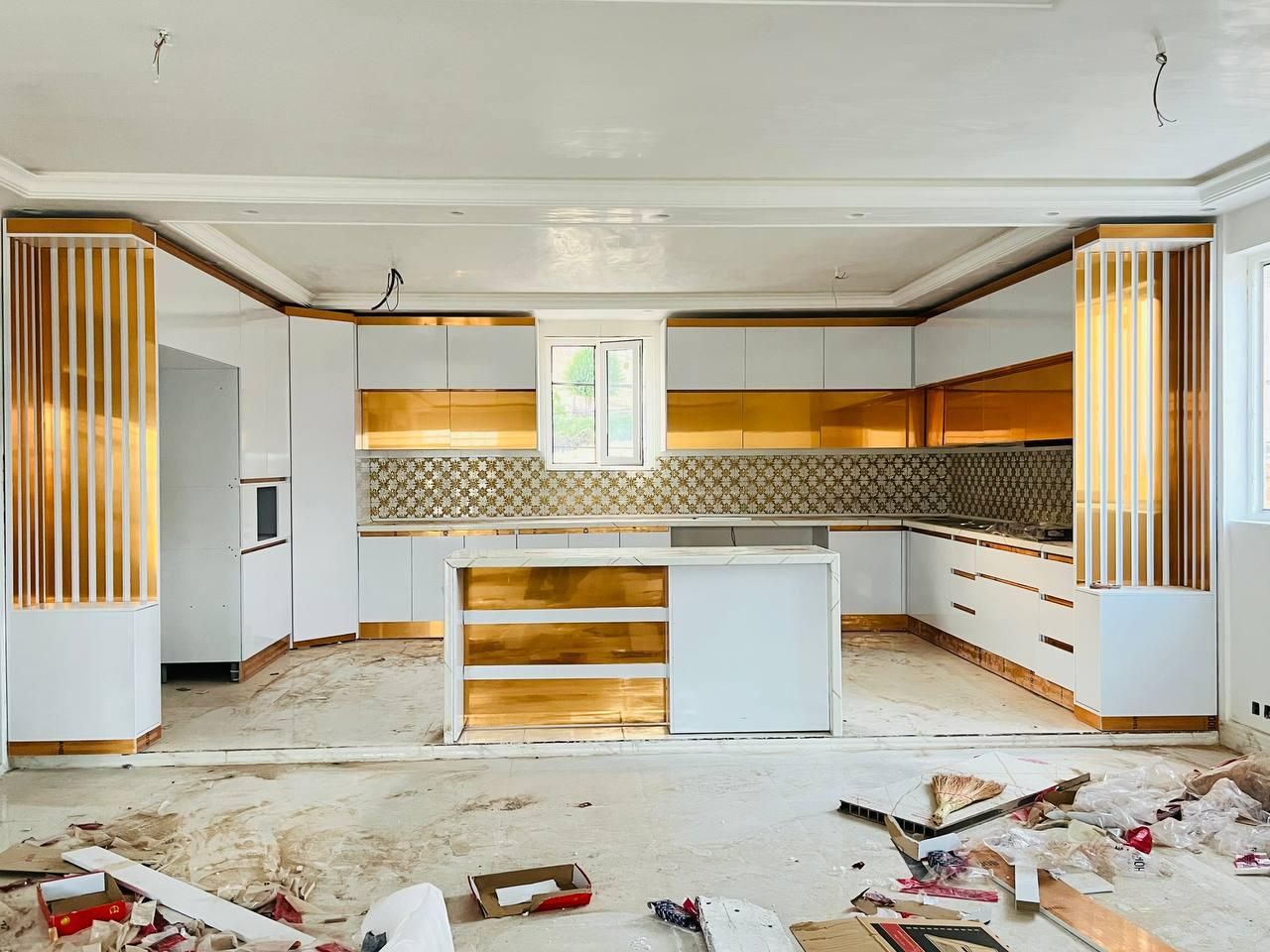 کابینت هایگلاس سفارشی|مصالح و تجهیزات ساختمان|نسیم‌شهر, |دیوار