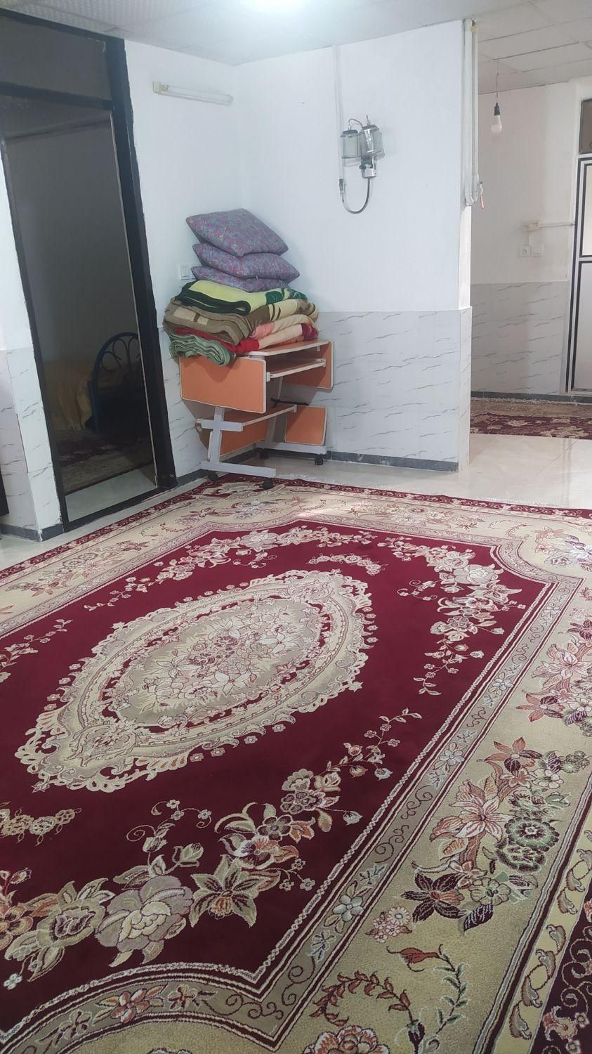 سویت مبله افتاب همکف باپارکینگ تمیز ودلباز مرکز|اجارهٔ کوتاه‌مدت آپارتمان و سوئیت|شاهرود, |دیوار