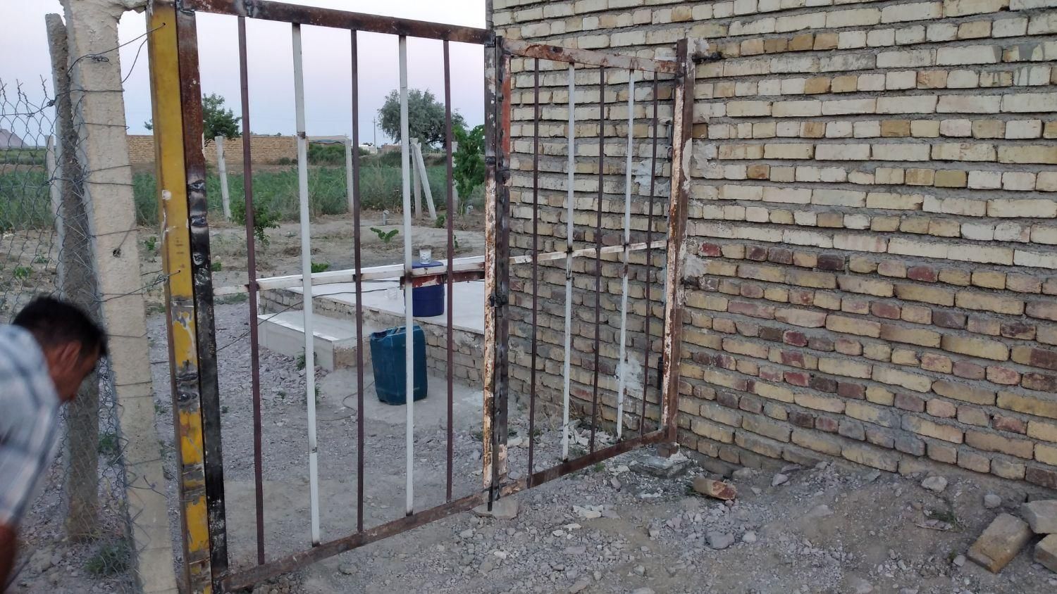 جوشکاری سیار تعمیر درب وپنجره و غیره|خدمات پیشه و مهارت|ارومیه, |دیوار