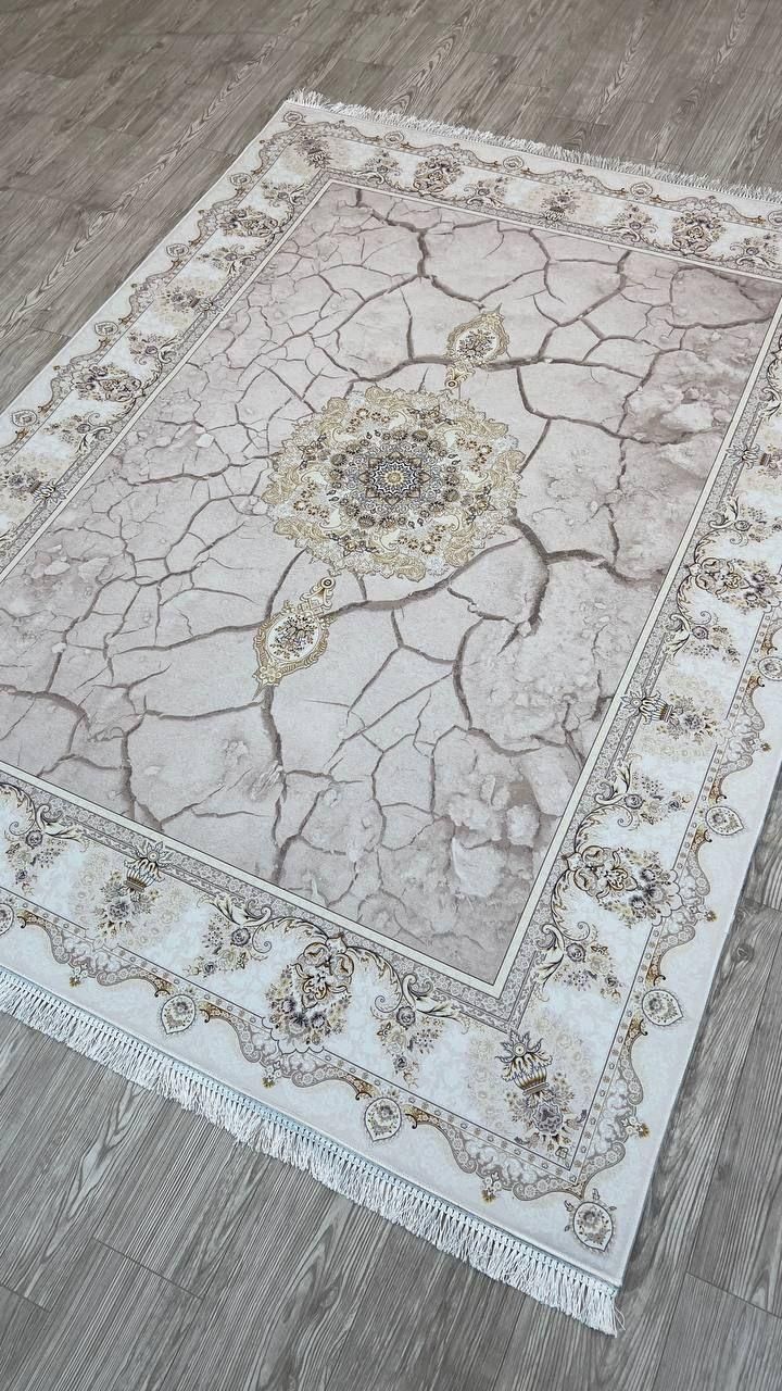 قالی فـرش دم قسط با روزی ۴۰ هزارتومان|فرش|کرمان, |دیوار