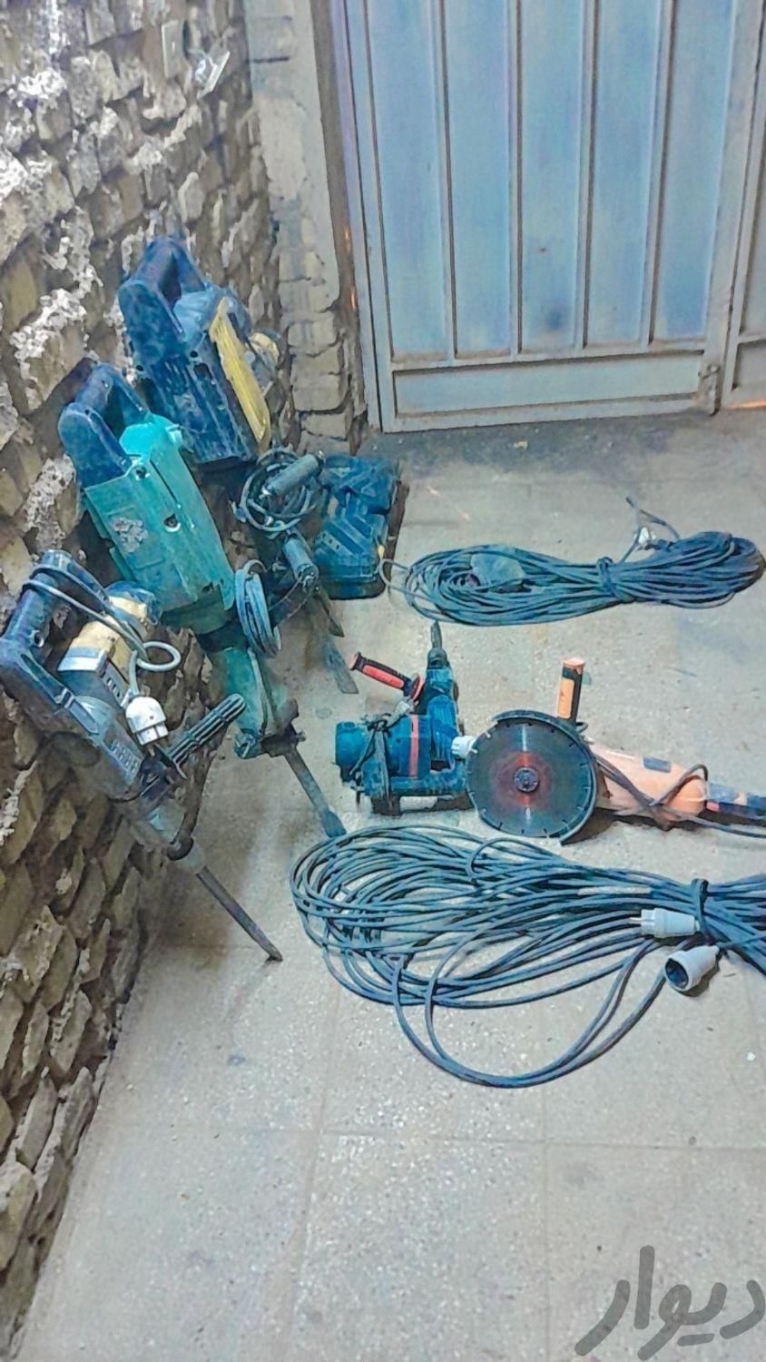 کنده کاری کرگیری حفاری بنایی شیار زنی|خدمات پیشه و مهارت|قشم, |دیوار