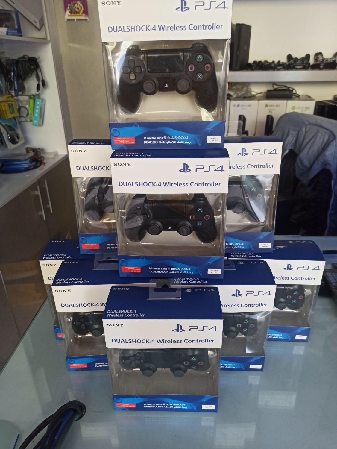 دسته پلی استیشن ps4 باطری هزار30چراغ|کنسول، بازی ویدئویی و آنلاین|اصفهان, بیدآباد|دیوار
