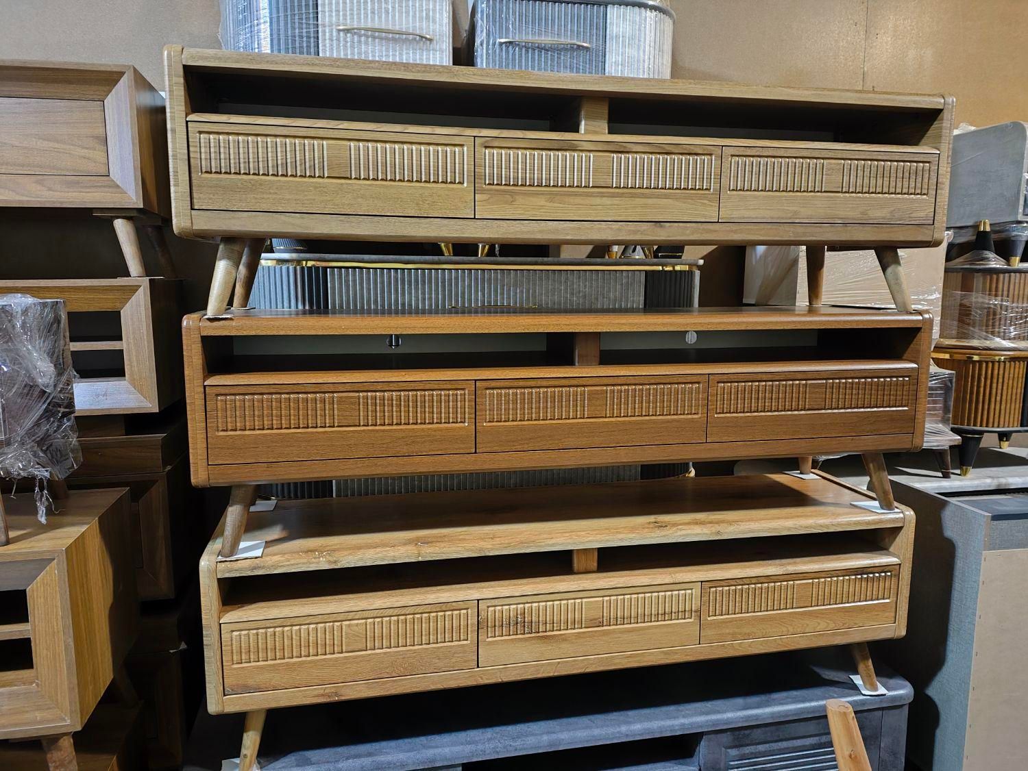 میز تلویزیون پایه چوبی مدل بوگات|میز تلویزیون|اصفهان, ناژوان|دیوار