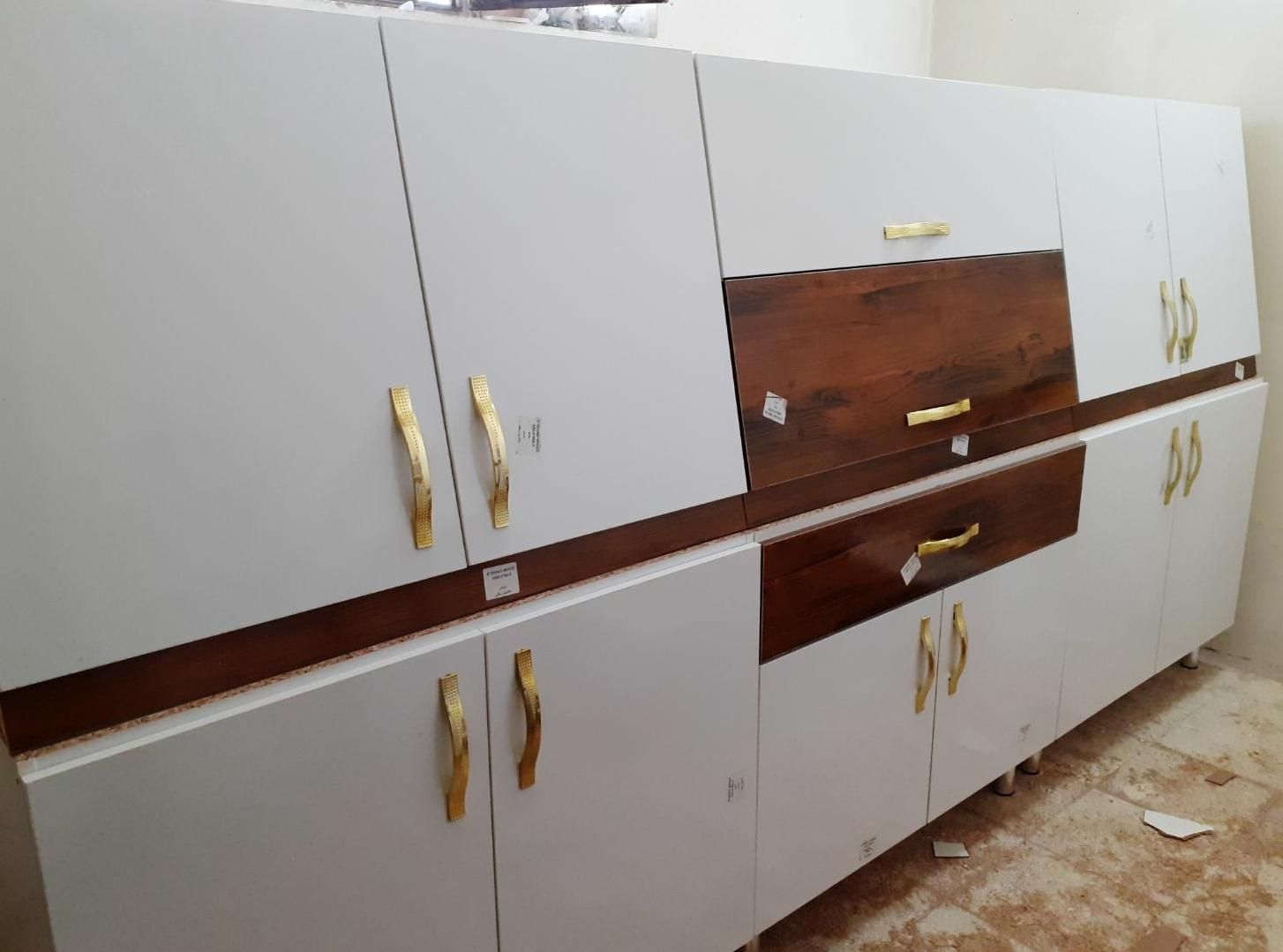 پک ۶ متری کابینت حاضری سفید|مصالح و تجهیزات ساختمان|مشهد, گلشور|دیوار