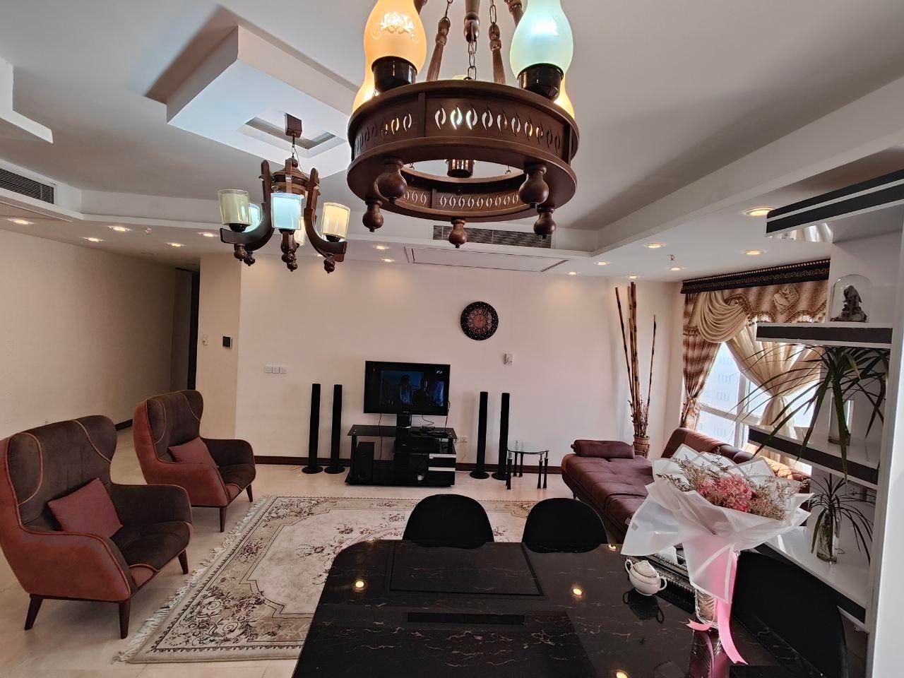 اجاره سوئیت آپارتمان منزل گردشگری کنار سی سه پل|اجارهٔ کوتاه‌مدت آپارتمان و سوئیت|اصفهان, شهریار|دیوار
