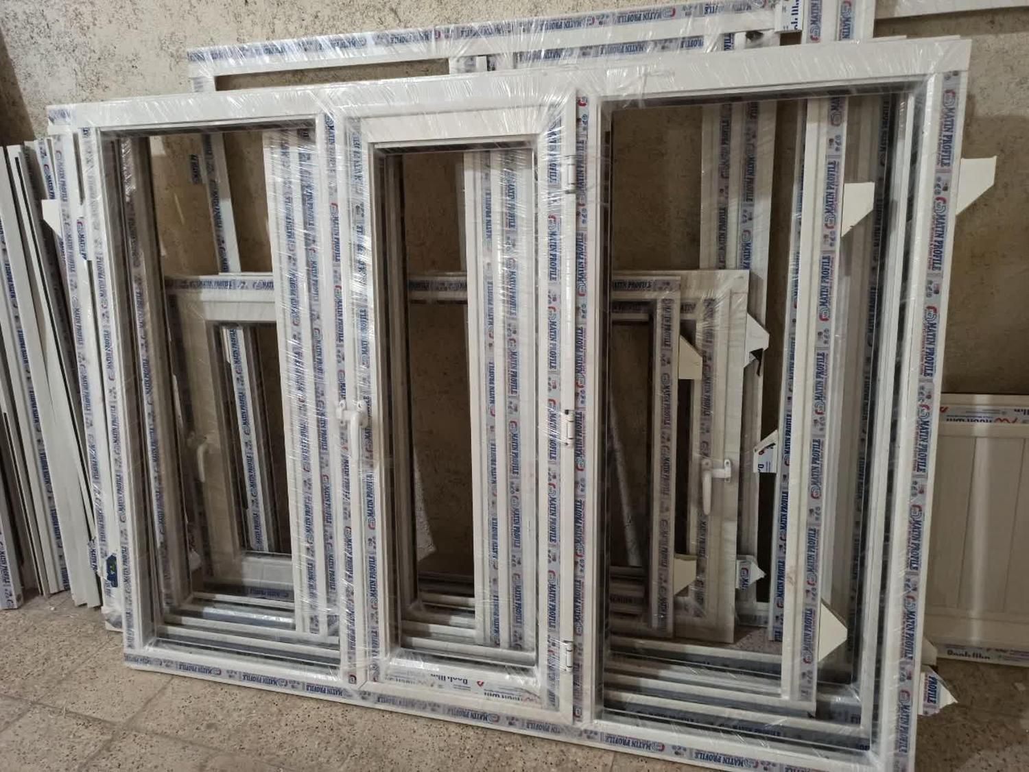 پنچره دوجداره pvc والومینیوم درب و پنجره تراس|مصالح و تجهیزات ساختمان|مشهد, توس (بلوار توس)|دیوار