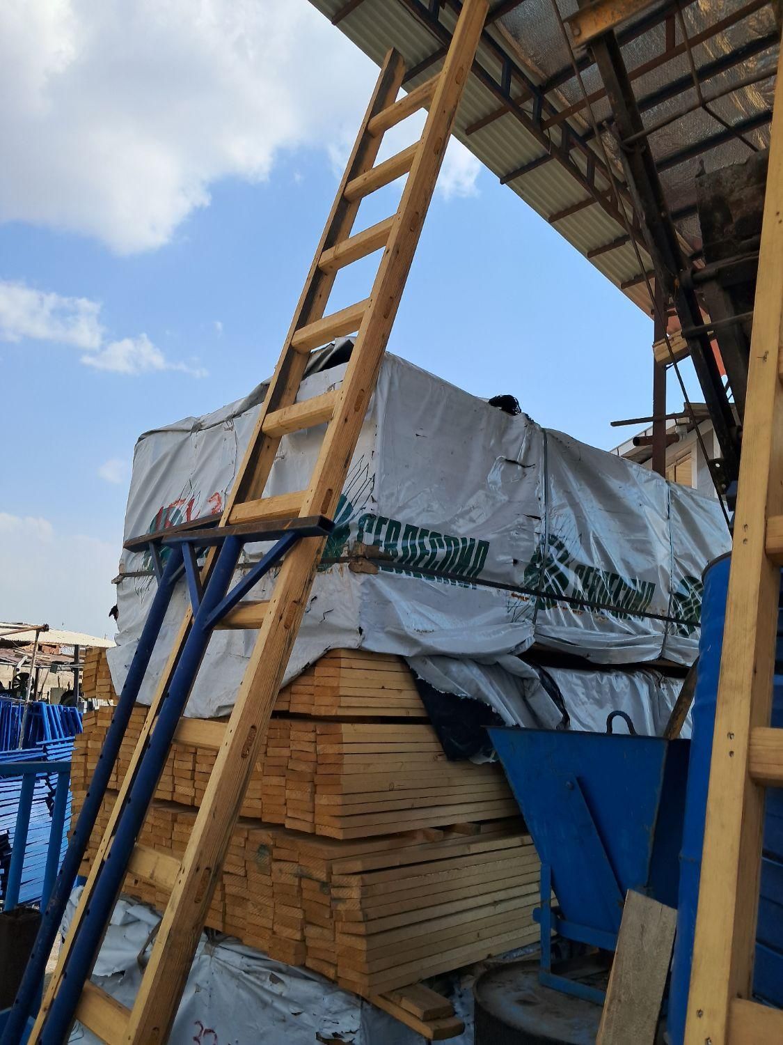 نردبان تخته جک فلزی چندلایی زیرپایی بشکه قالب|ابزارآلات|تبریز, |دیوار