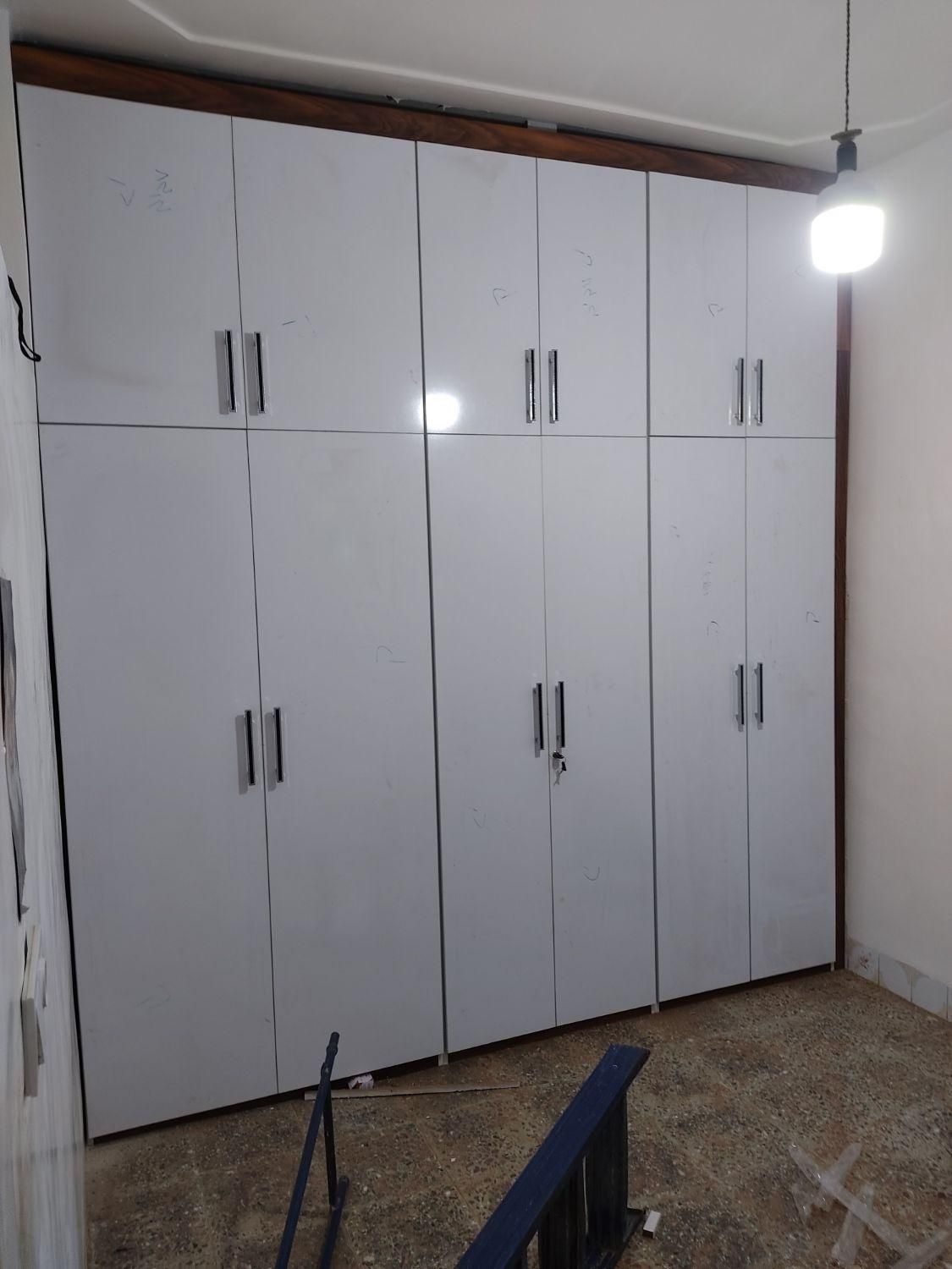 ساخت و اجراع انواع کابینت کمد دیواری|خدمات پیشه و مهارت|ایلام, |دیوار