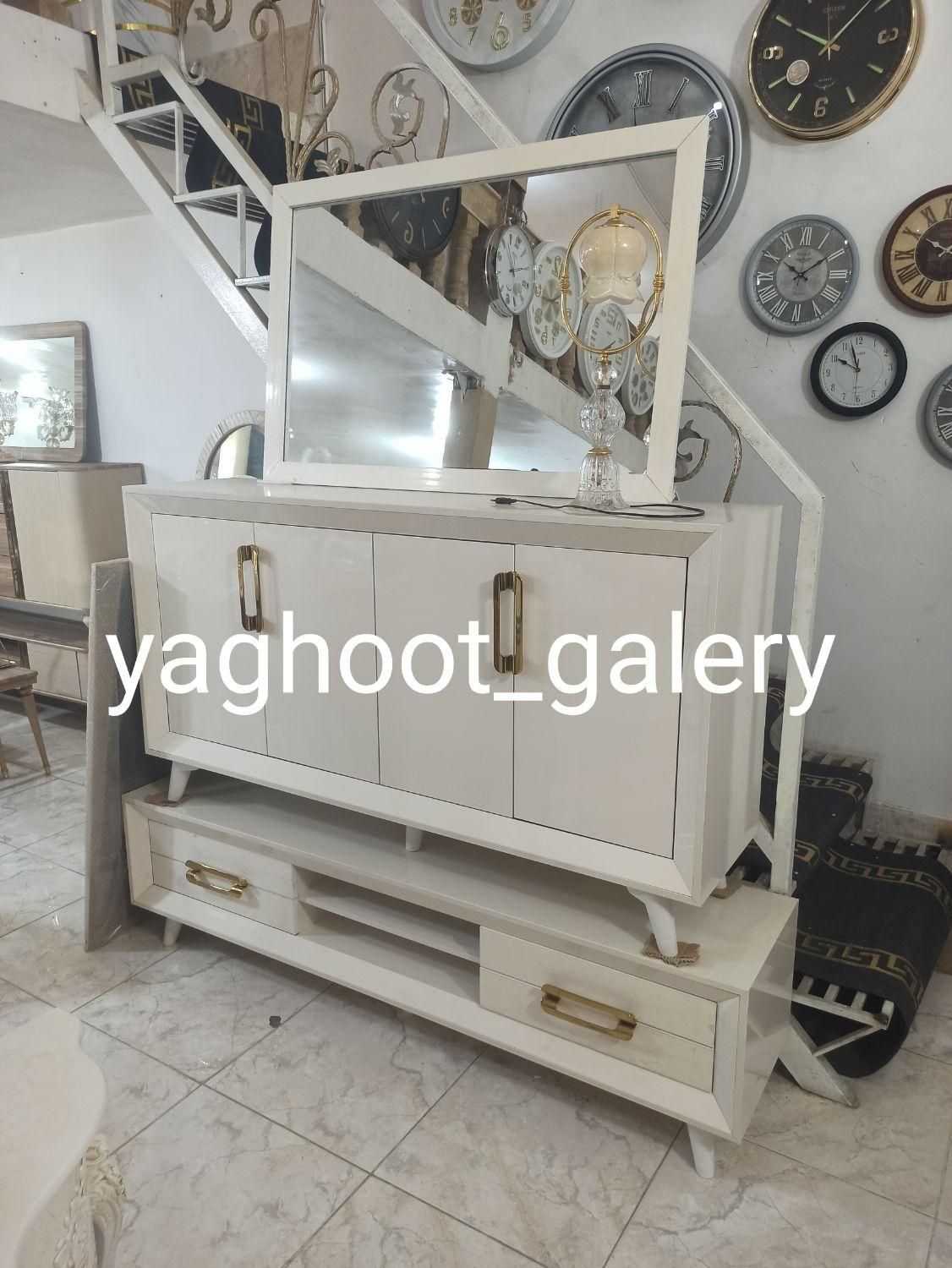 آینه کنسول ((مدل سلطنتی))|بوفه، ویترین، کنسول|ارومیه, |دیوار