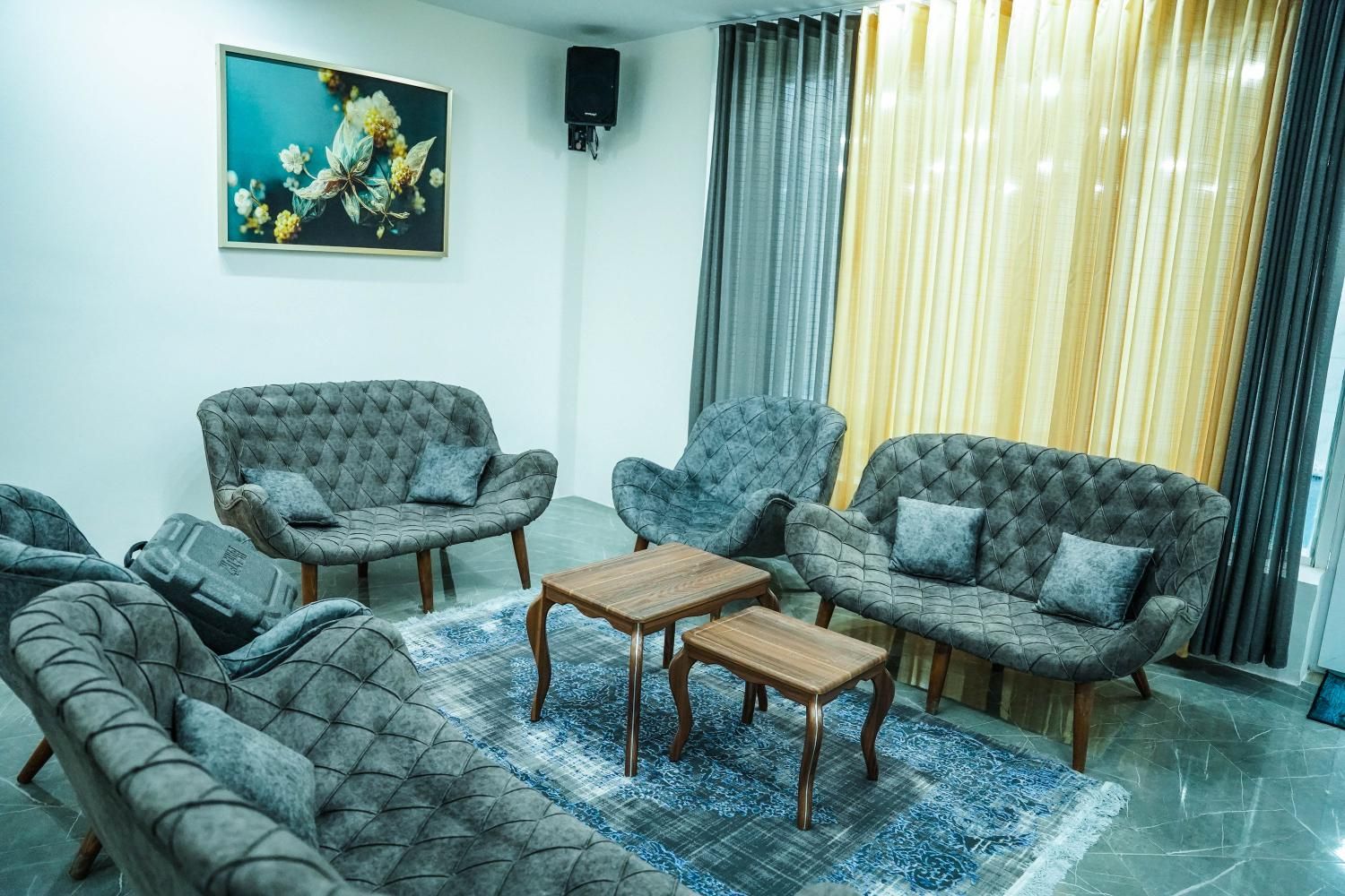 ویلا باغ استخر دار|اجارهٔ کوتاهمدت ویلا و باغ|خرمآباد, |دیوار