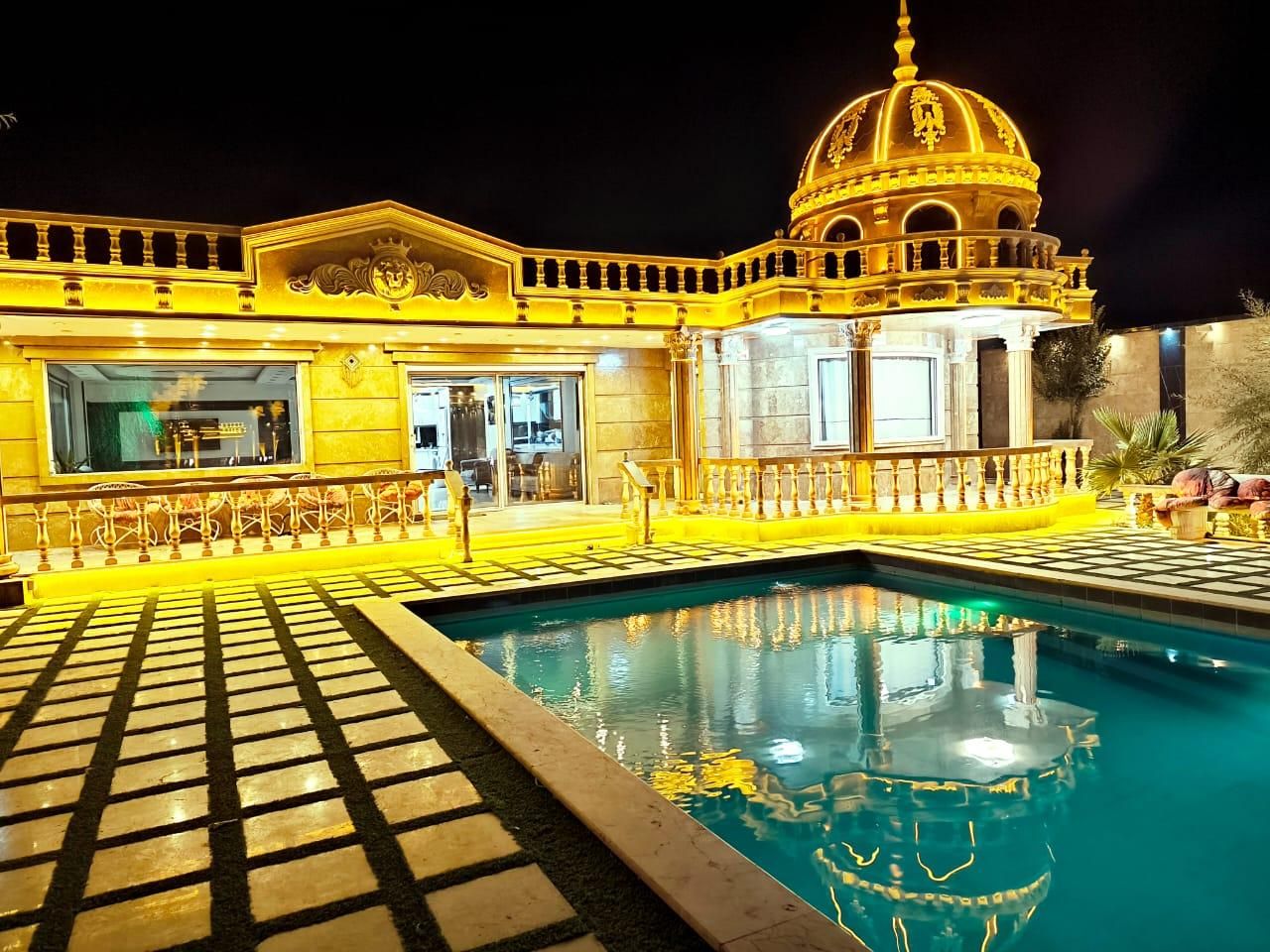 عمارت مجلل با 2 استخر و 3 خواب کد 90|اجارهٔ کوتاه‌مدت ویلا و باغ|اصفهان, بهارستان|دیوار