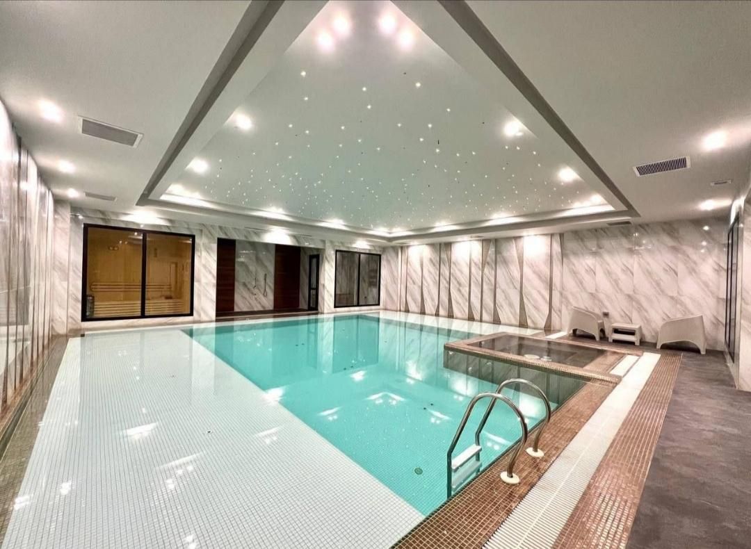 عمارت خاص دروس360متر/نوساز/فول مشاعات/طبقات بالا