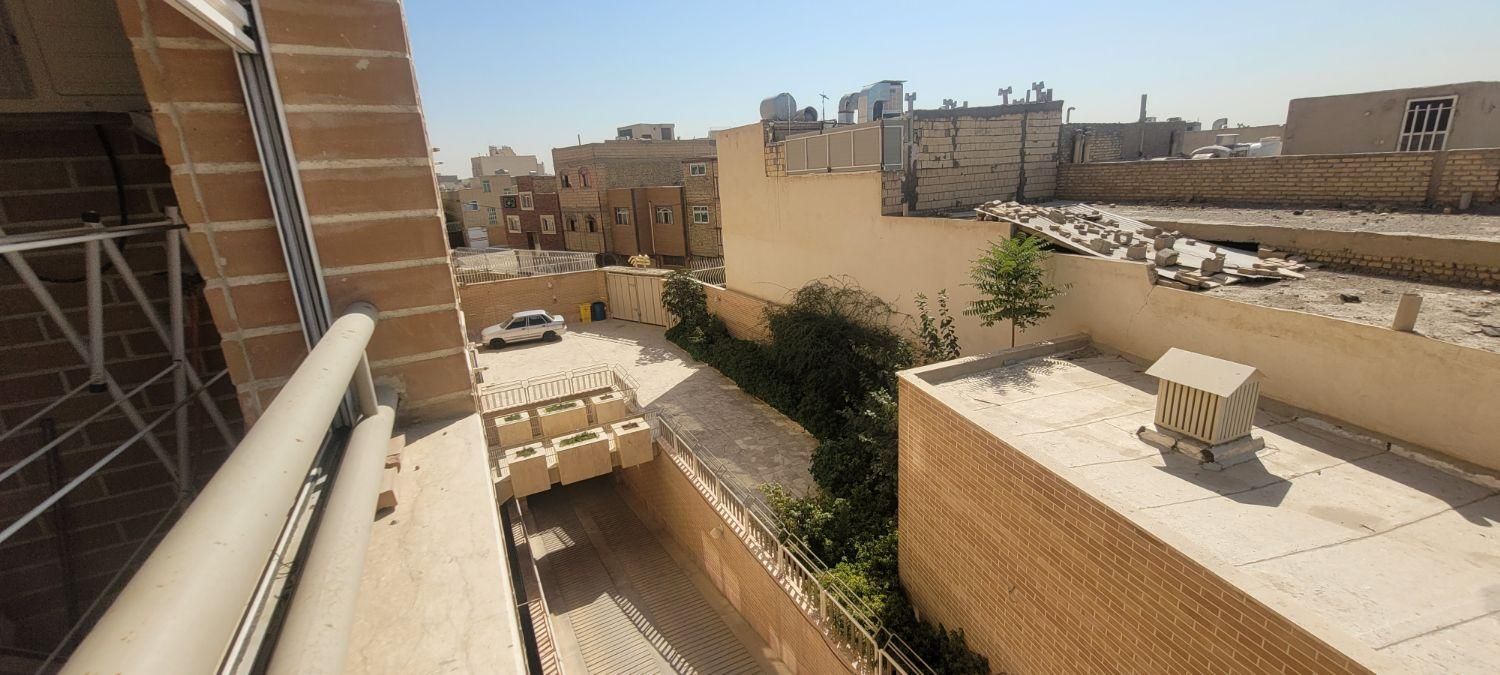 آپارتمان با امکانات عالی و بهترین نقشه-وام|فروش آپارتمان|اصفهان, پرتمان|دیوار