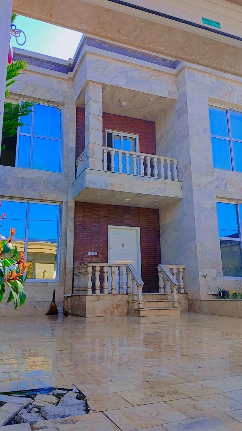 ویلا استخردار لوکس ساحلی ۴ خواب|اجارهٔ کوتاهمدت ویلا و باغ|سرخرود, |دیوار