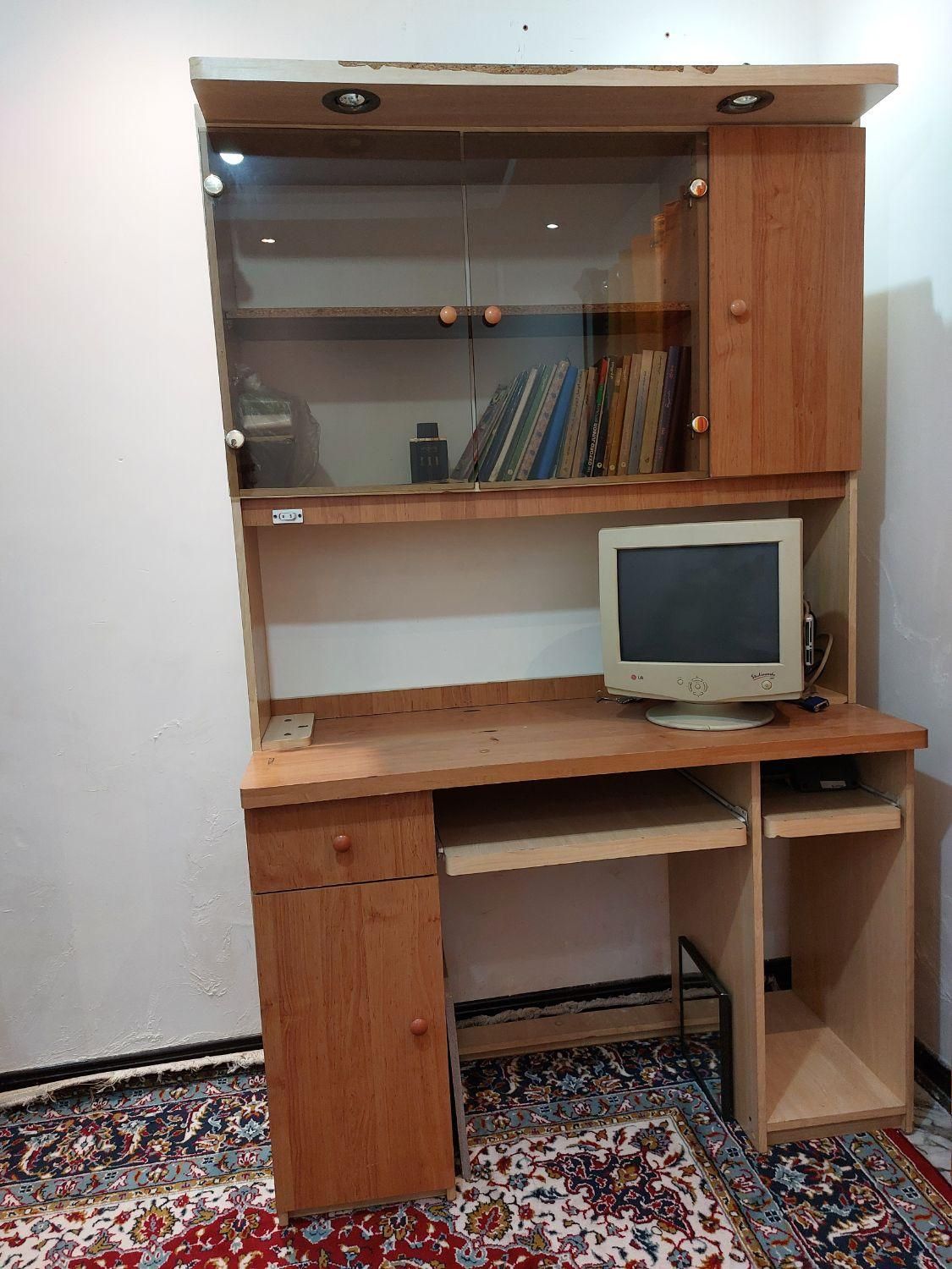 کتابخانه و میز کامپیوتر|میز تحریر و کامپیوتر|آمل, |دیوار