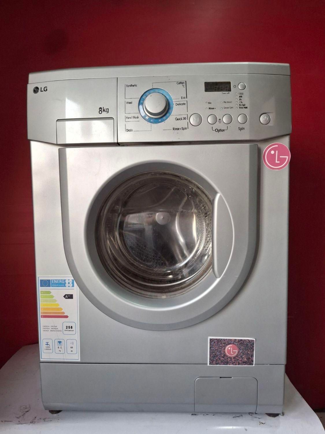 ماشین لباسشویی ال جی - LG باکیفیت ۸ کیلویی|ماشین لباسشویی و خشک‌کن لباس|تهران, پاسداران|دیوار