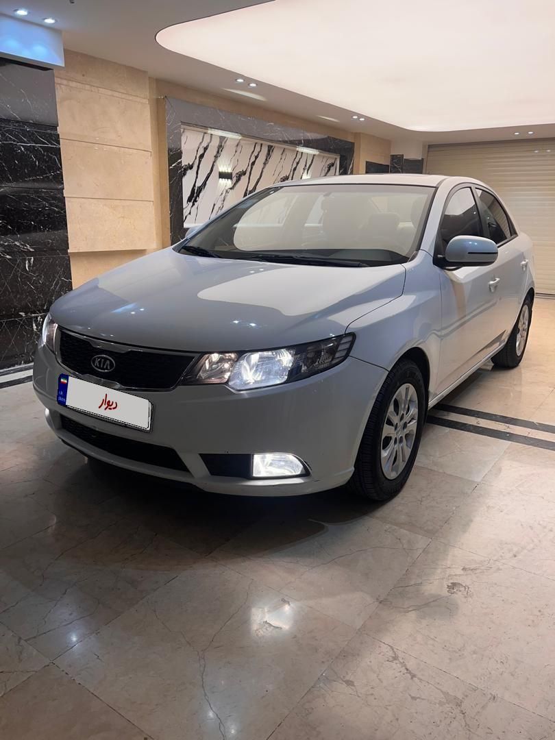 کیا سراتو مونتاژ دنده‌ای 1600cc، مدل ۱۳۹۶|خودرو سواری و وانت|تهران, جنت‌آباد جنوبی|دیوار