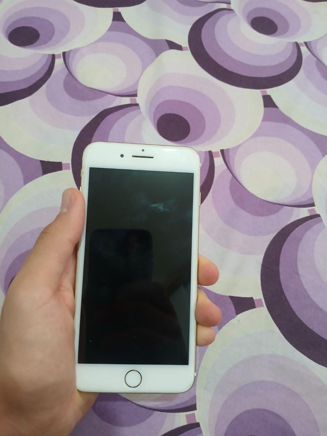 اپل iPhone 7 Plus با حافظهٔ ۱۲۸ گیگابایت|موبایل|قم, قلعه کامکار|دیوار
