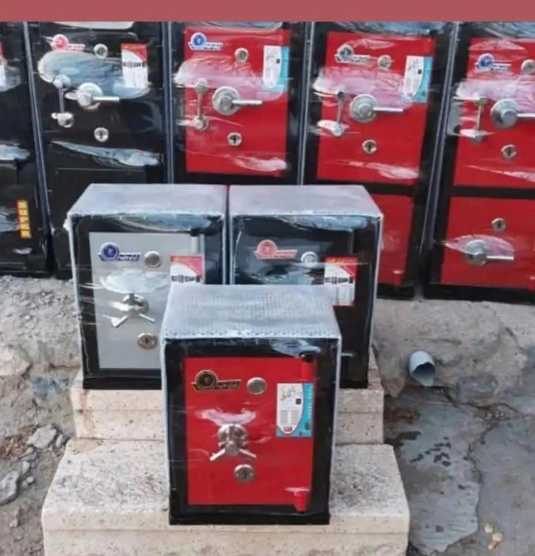 گاوصندوق جادار تمام بتون|ابزارآلات|گلبهار, |دیوار