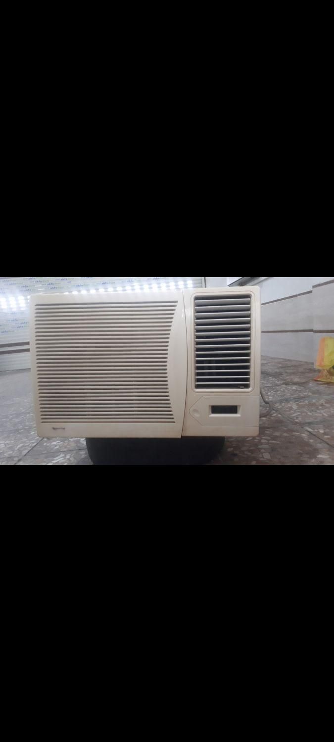 کولر پنجره ای|کولر گازی و فن‌کوئل|رشت, سلیمانداراب|دیوار