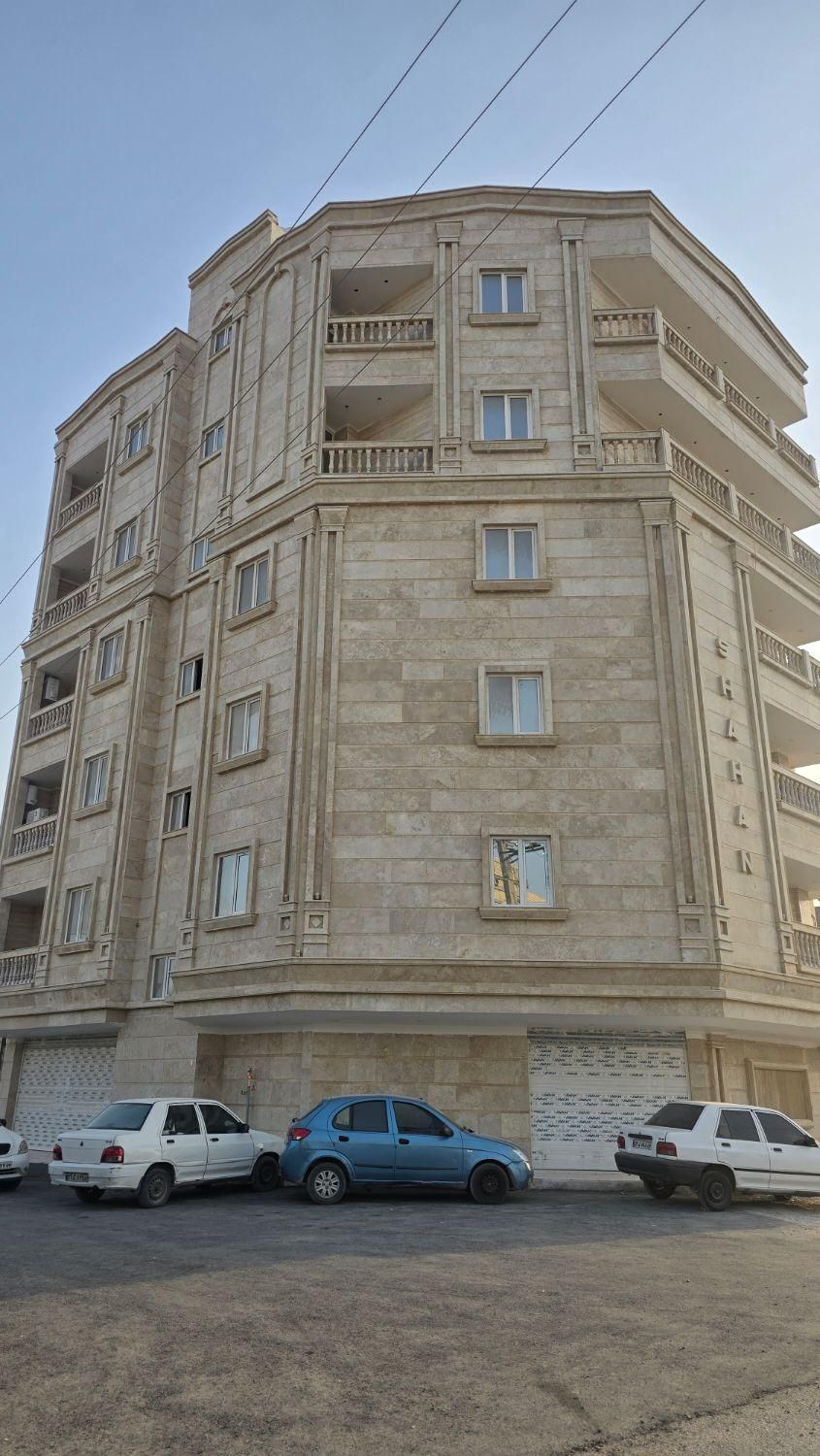 اپارتمان90متری فخار روبروی فروشگاه نمونه|فروش آپارتمان|بندرعباس, |دیوار
