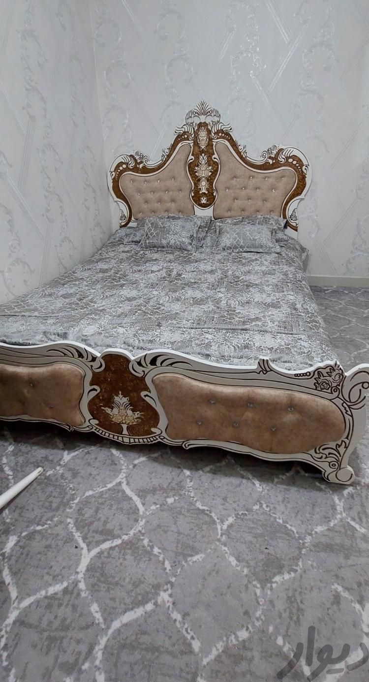 تخت خواب دونفره با تشک رویال|تخت و سرویس خواب|تهران, باغ فیض|دیوار