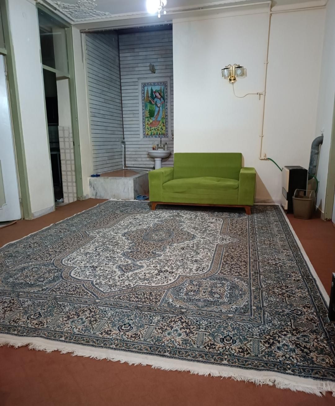 منزل مبله پارکینگ دار و مسقل امن و آرام بسیار تمیز|اجارهٔ کوتاه‌مدت آپارتمان و سوئیت|شیراز, لشکری‎|دیوار