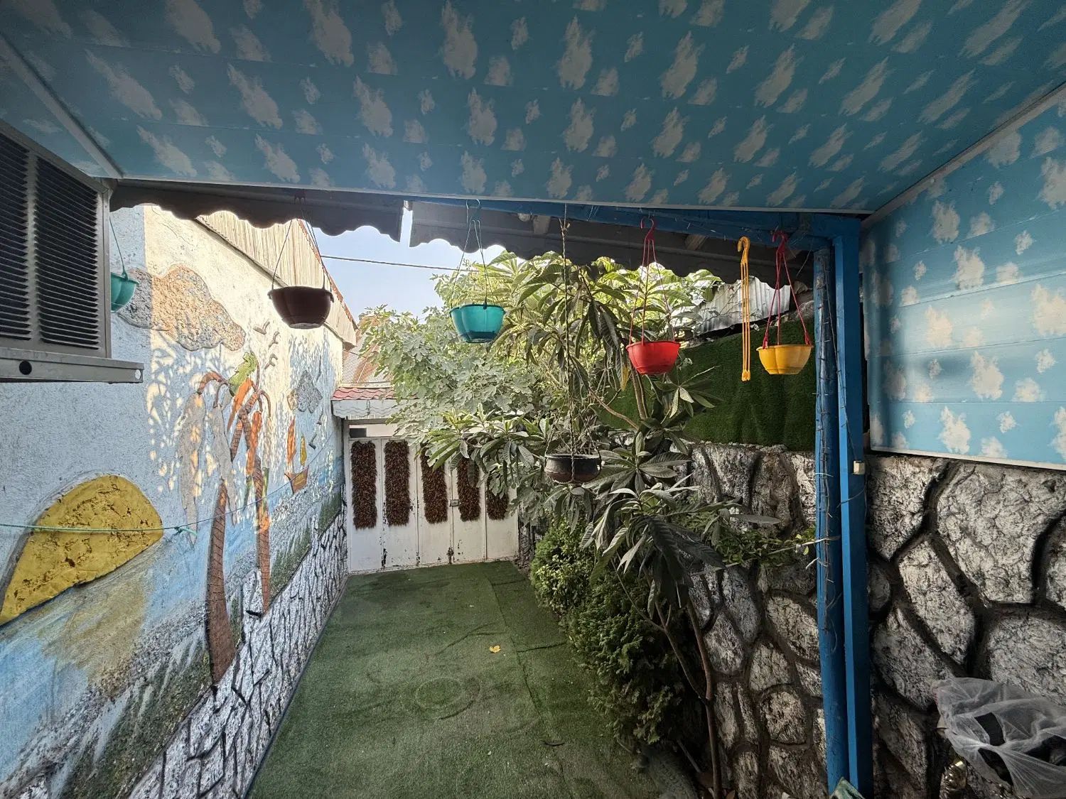 کلبه ارش اجاره ویلای۱۱۰متری۲خواب درداخل رشت|اجارهٔ کوتاه‌مدت ویلا و باغ|رشت, جانبازان|دیوار