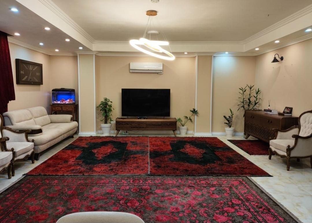 اجاره واحد آپارتمان و سوییت مبله شیک و تمیز|اجارهٔ کوتاه‌مدت آپارتمان و سوئیت|تهران, فلسطین (میدان انقلاب)|دیوار